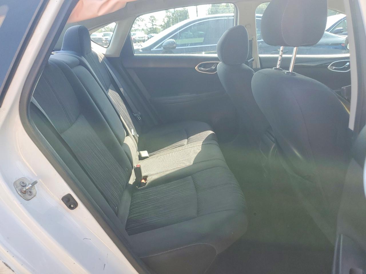 2018 Nissan Sentra Sv White vin: 3N1AB7AP0JY245734