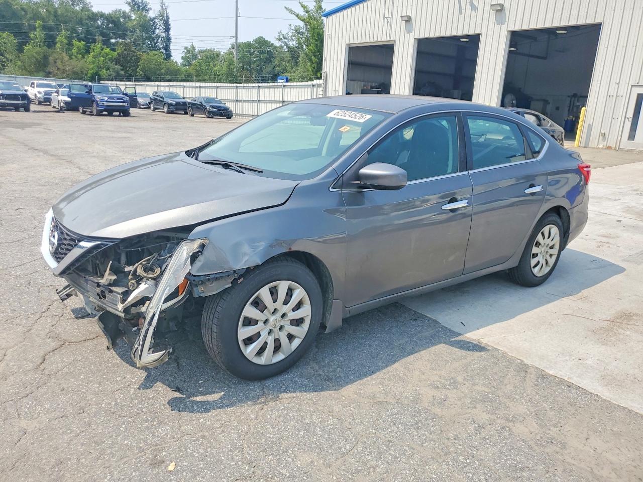 2018 Nissan Sentra S Серый vin: 3N1AB7AP0JY343274