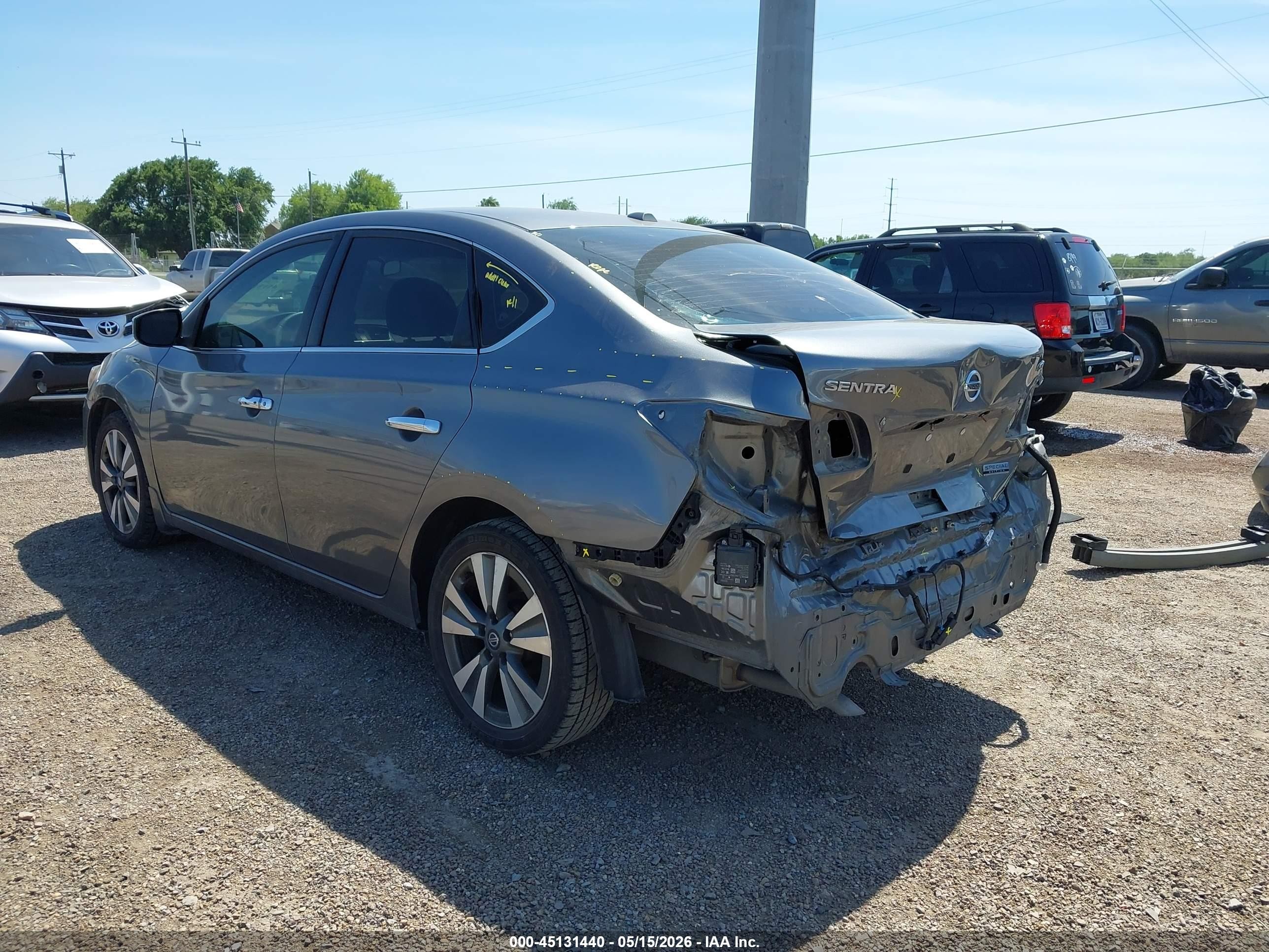 2019 Nissan Sentra Sv Серый vin: 3N1AB7AP0KY447961