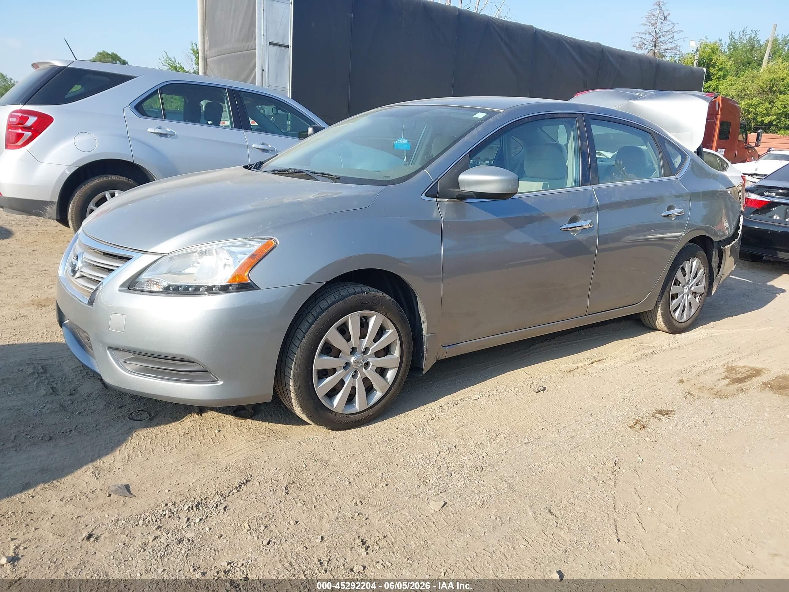 2013 Nissan Sentra Sv Silver vin: 3N1AB7AP1DL560060