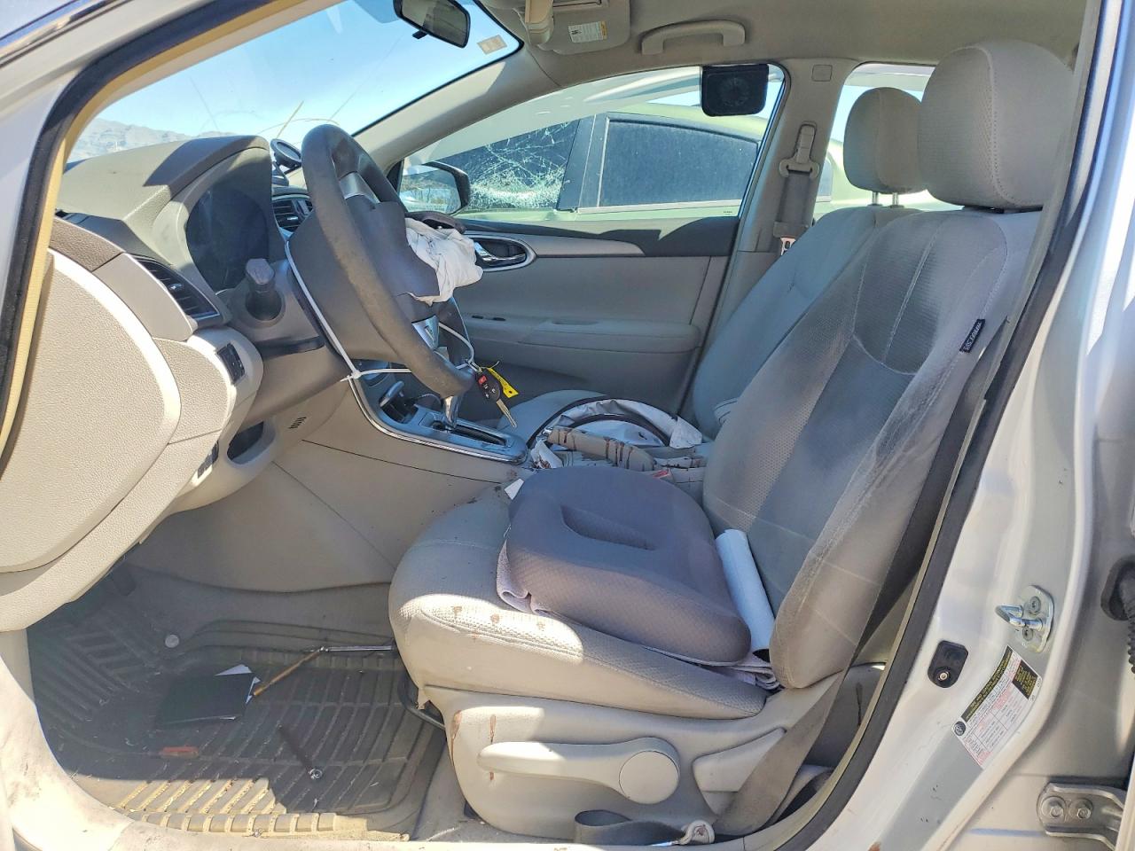2013 Nissan Sentra S Серебряный vin: 3N1AB7AP1DL619933