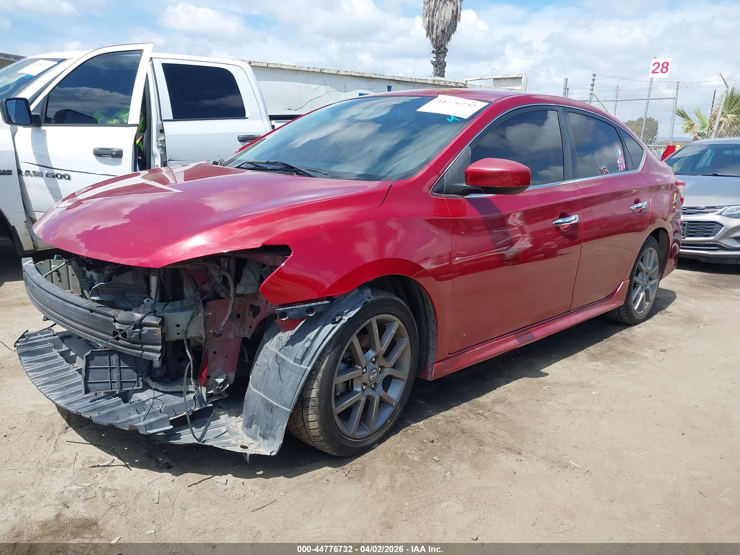 2013 Nissan Sentra Sr Красный vin: 3N1AB7AP1DL639423