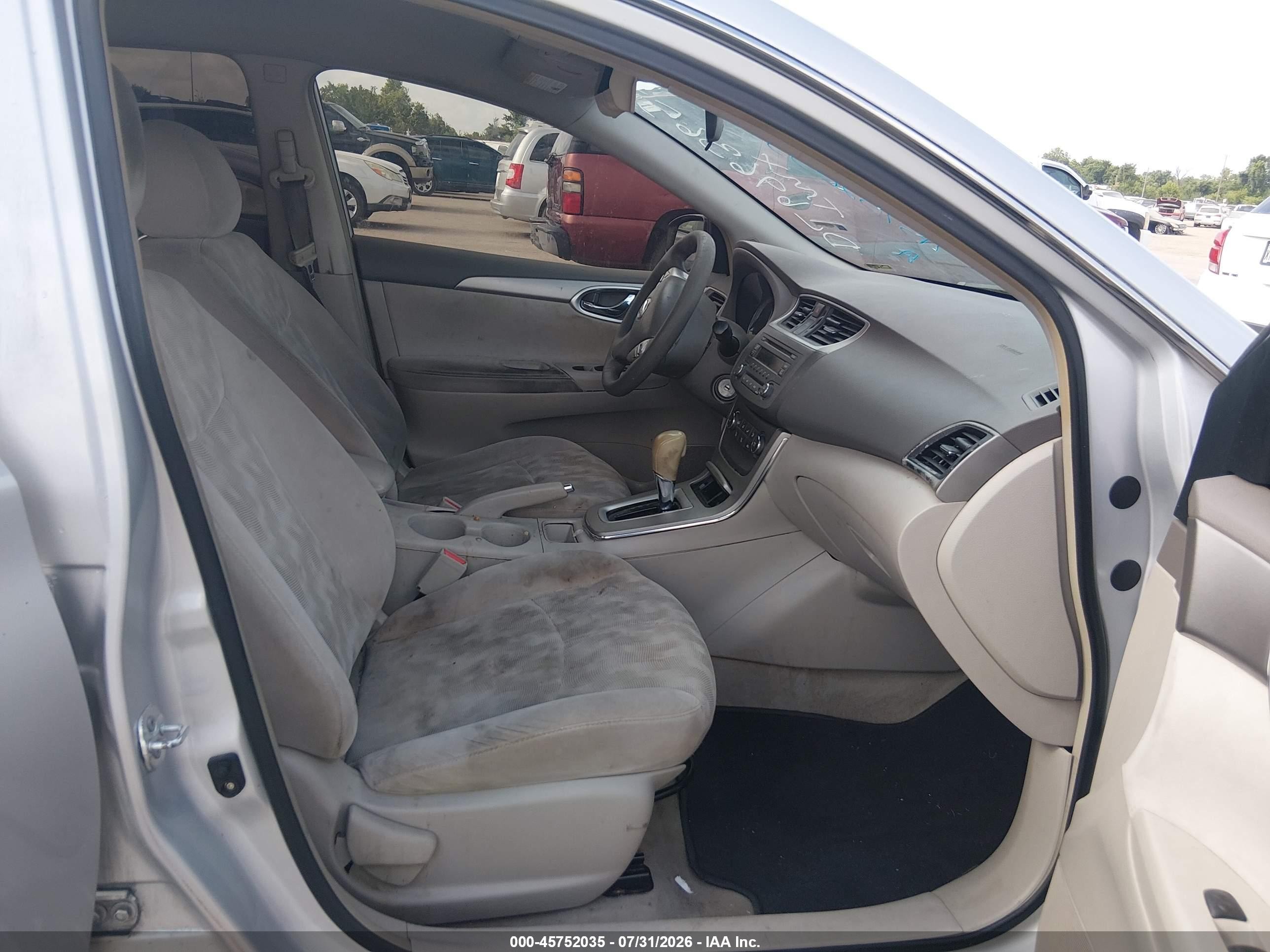 2013 Nissan Sentra Sv Серебряный vin: 3N1AB7AP1DL696365