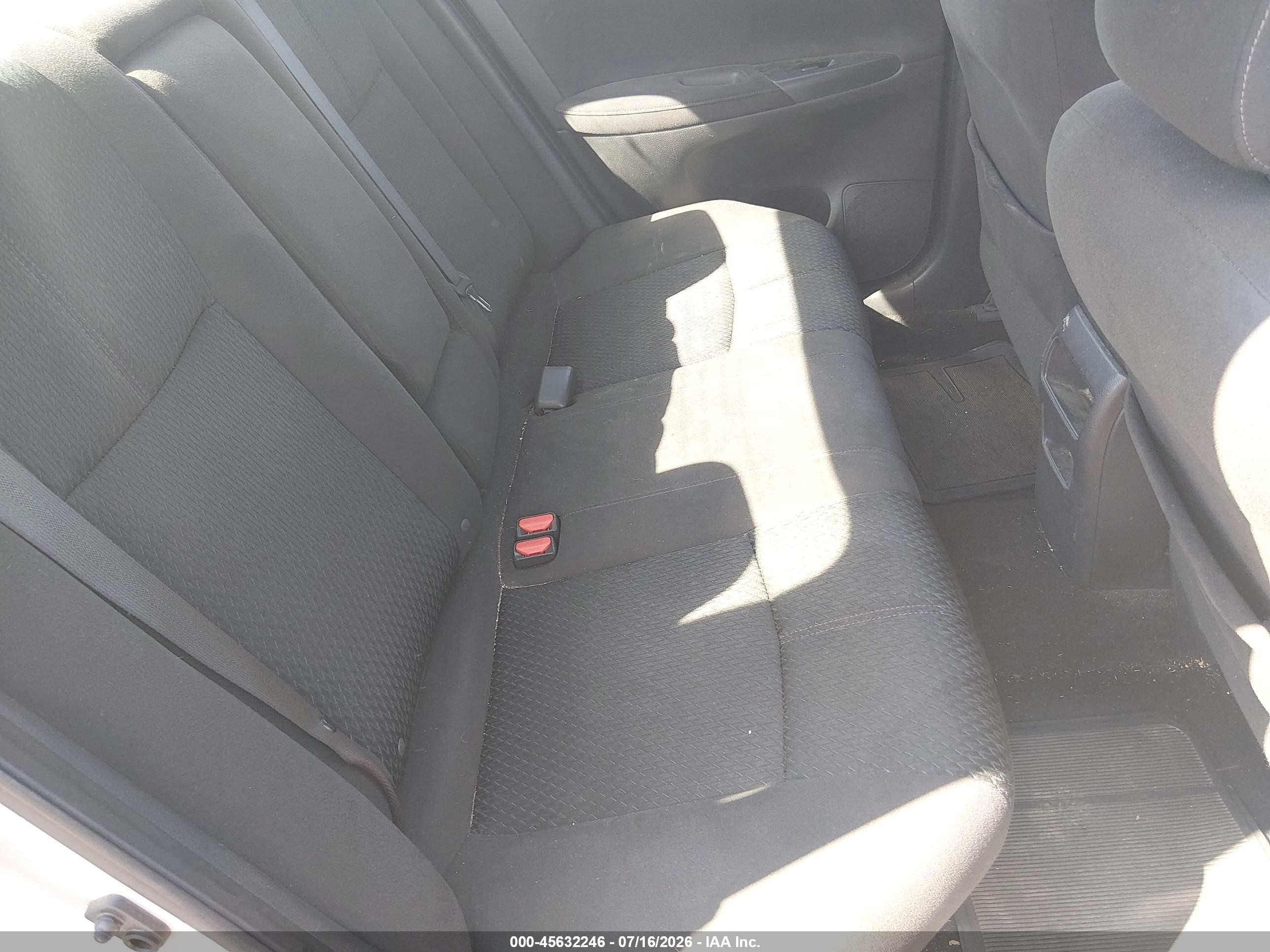 2013 Nissan Sentra Sr Silver vin: 3N1AB7AP1DL717196