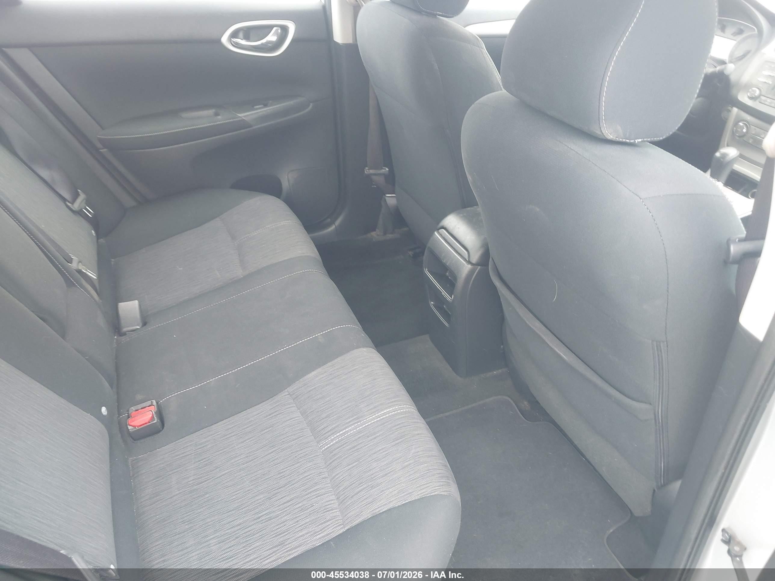 2014 Nissan Sentra Sv Silver vin: 3N1AB7AP1EL632781