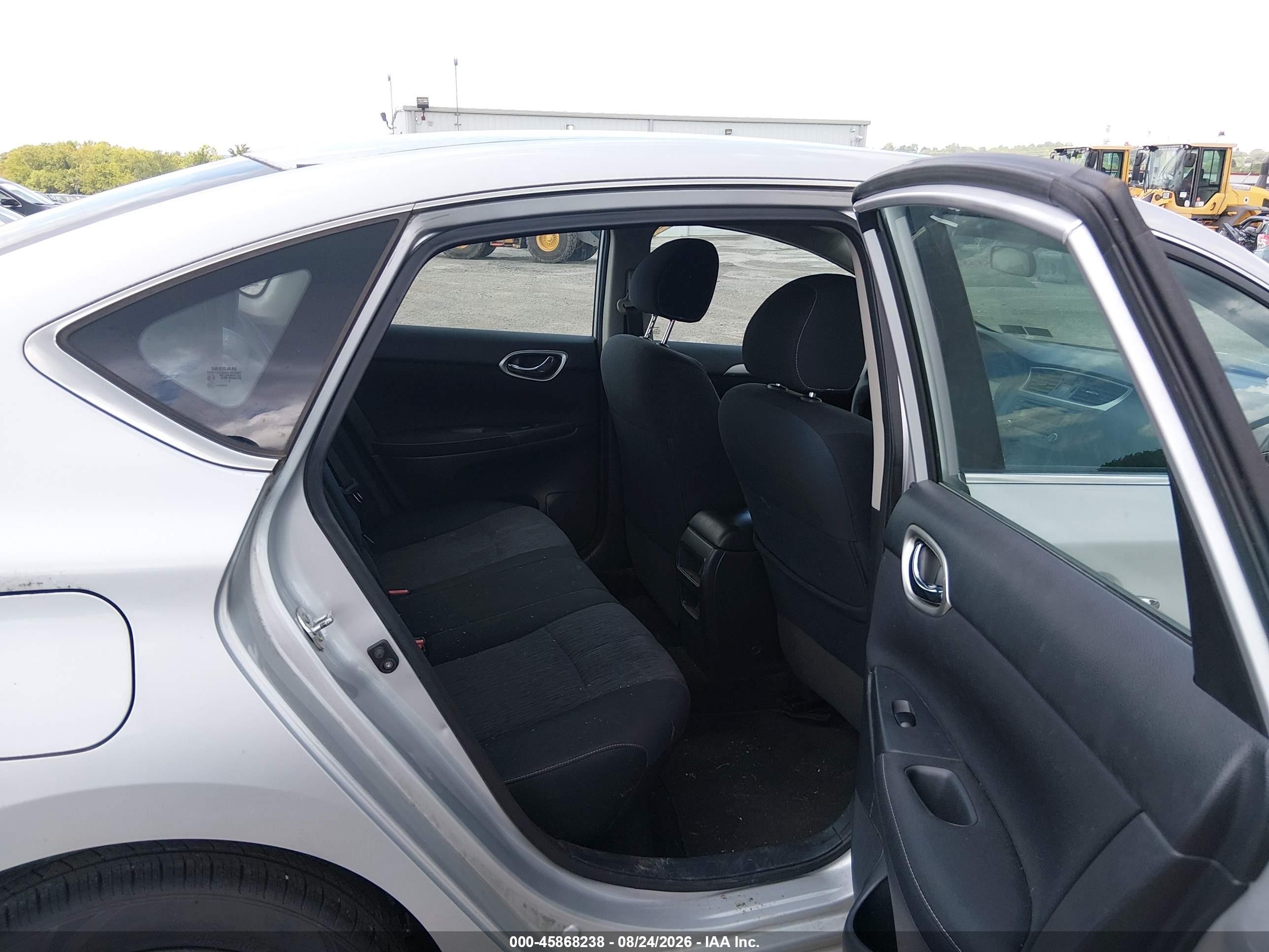 2014 Nissan Sentra Fe+ S/fe+ Sv/s/sl/sr/sv Серебряный vin: 3N1AB7AP1EL672830