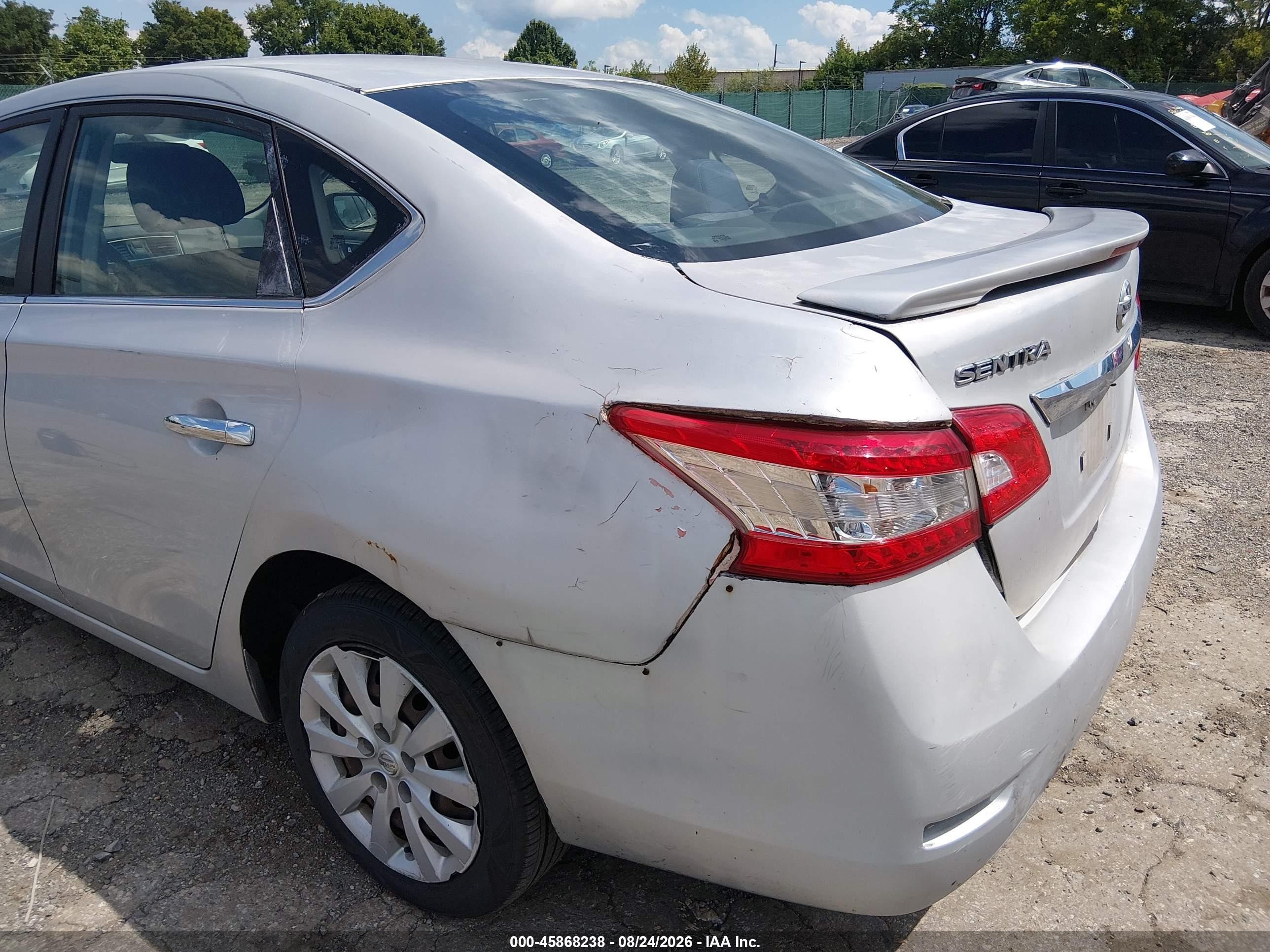 2014 Nissan Sentra Fe+ S/fe+ Sv/s/sl/sr/sv Серебряный vin: 3N1AB7AP1EL672830
