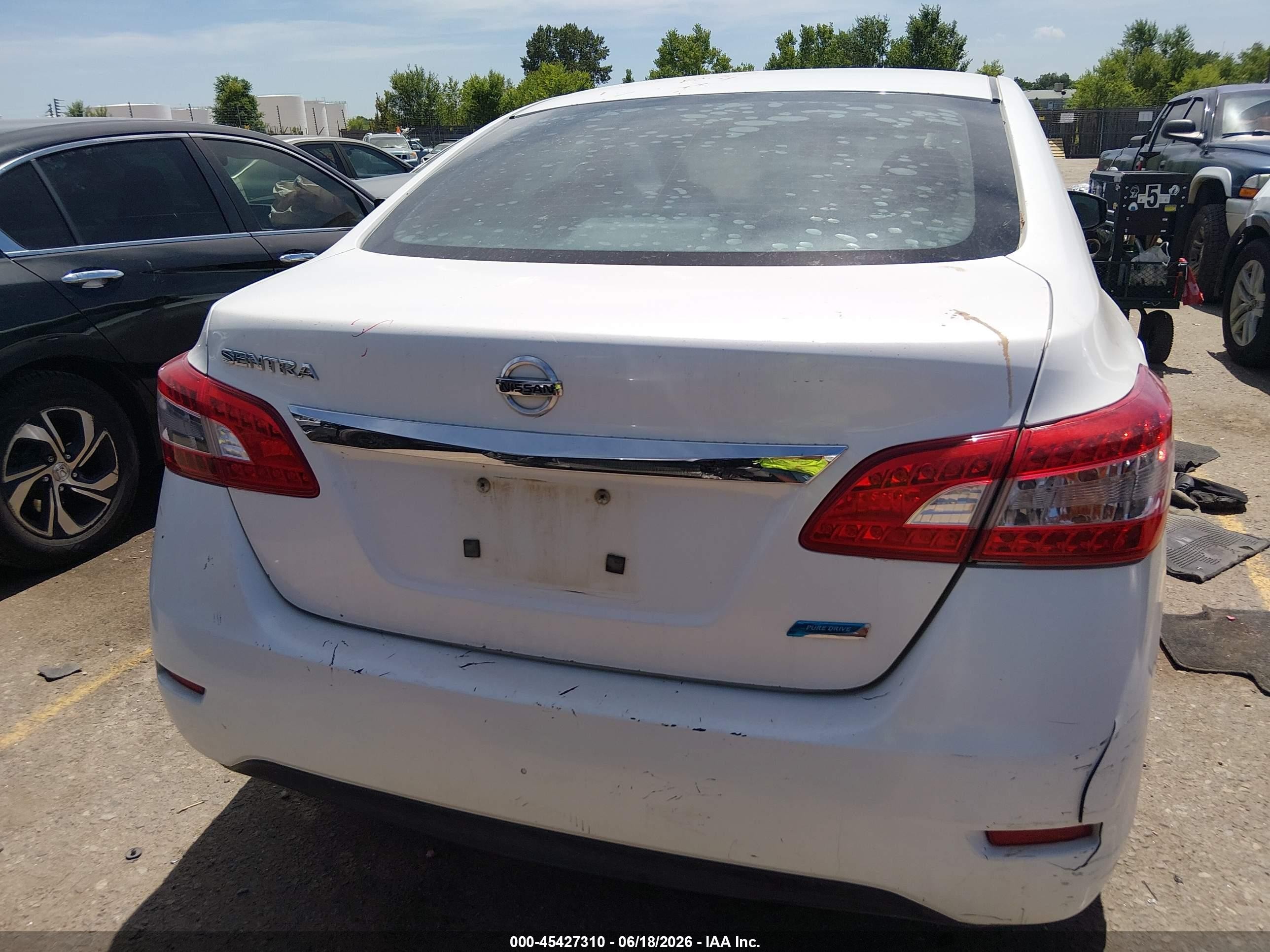 2014 Nissan Sentra S White vin: 3N1AB7AP1EL683231