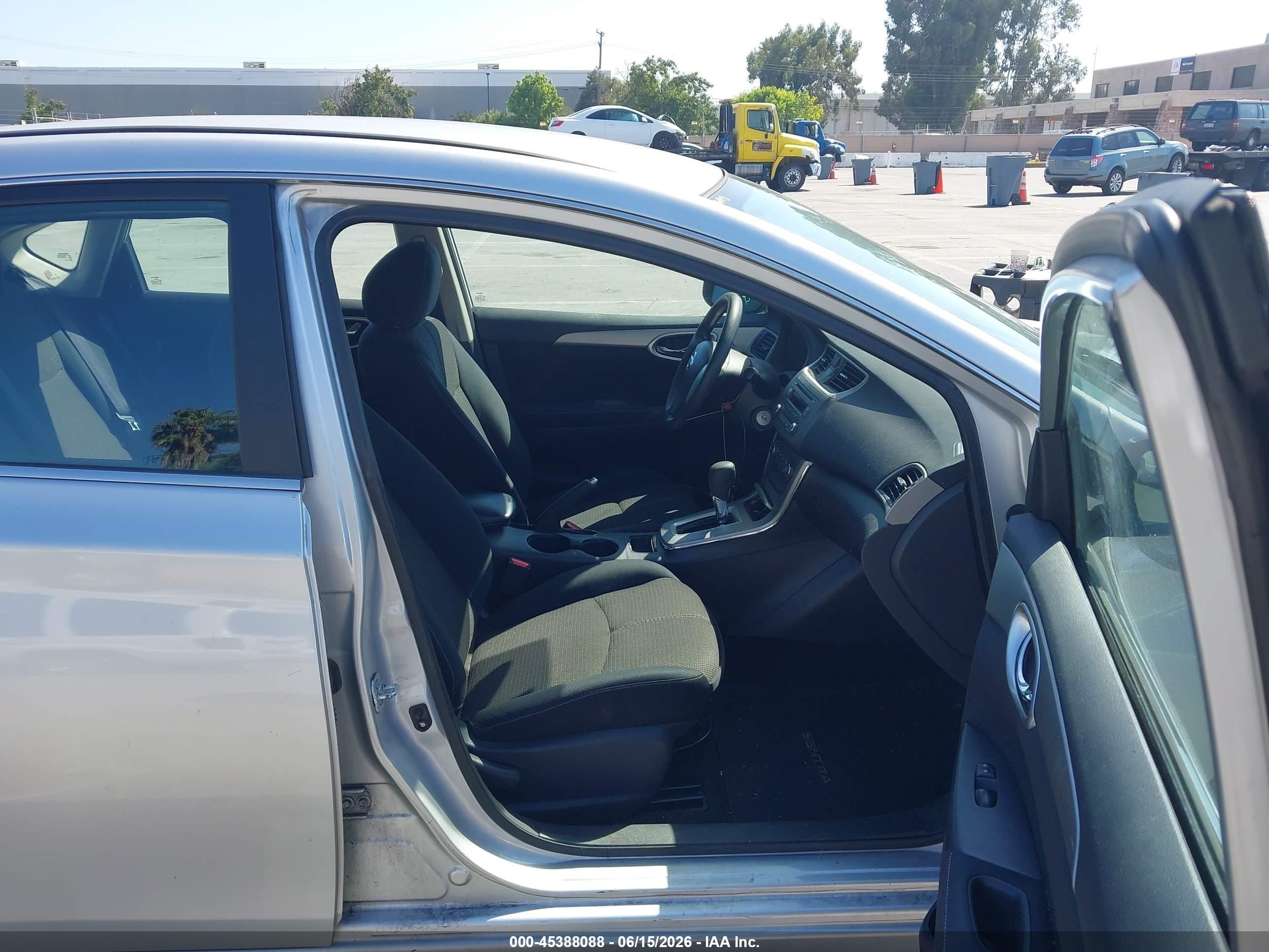 2014 Nissan Sentra S Silver vin: 3N1AB7AP1EL684296