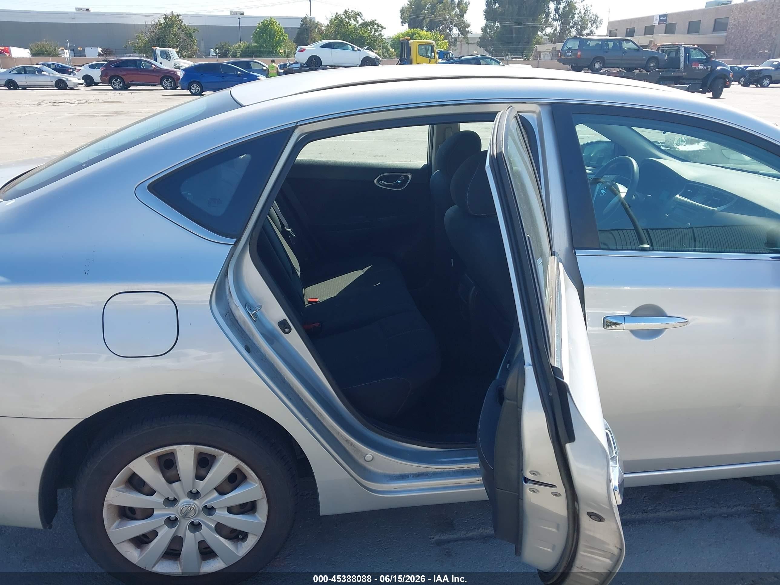 2014 Nissan Sentra S Silver vin: 3N1AB7AP1EL684296