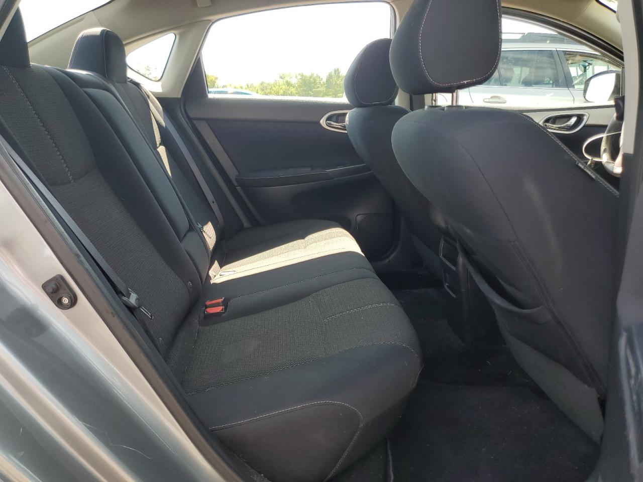 2014 Nissan Sentra S Silver vin: 3N1AB7AP1EL684444