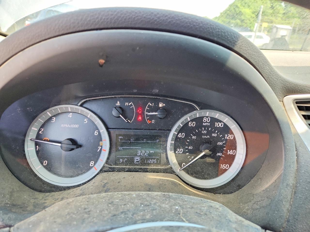 2014 Nissan Sentra Sv Серебряный vin: 3N1AB7AP1EY224039