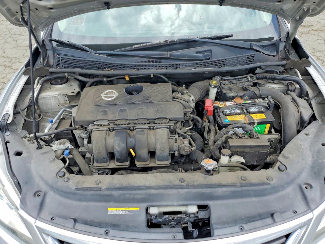 2014 Nissan Sentra Sr Silver vin: 3N1AB7AP1EY229564