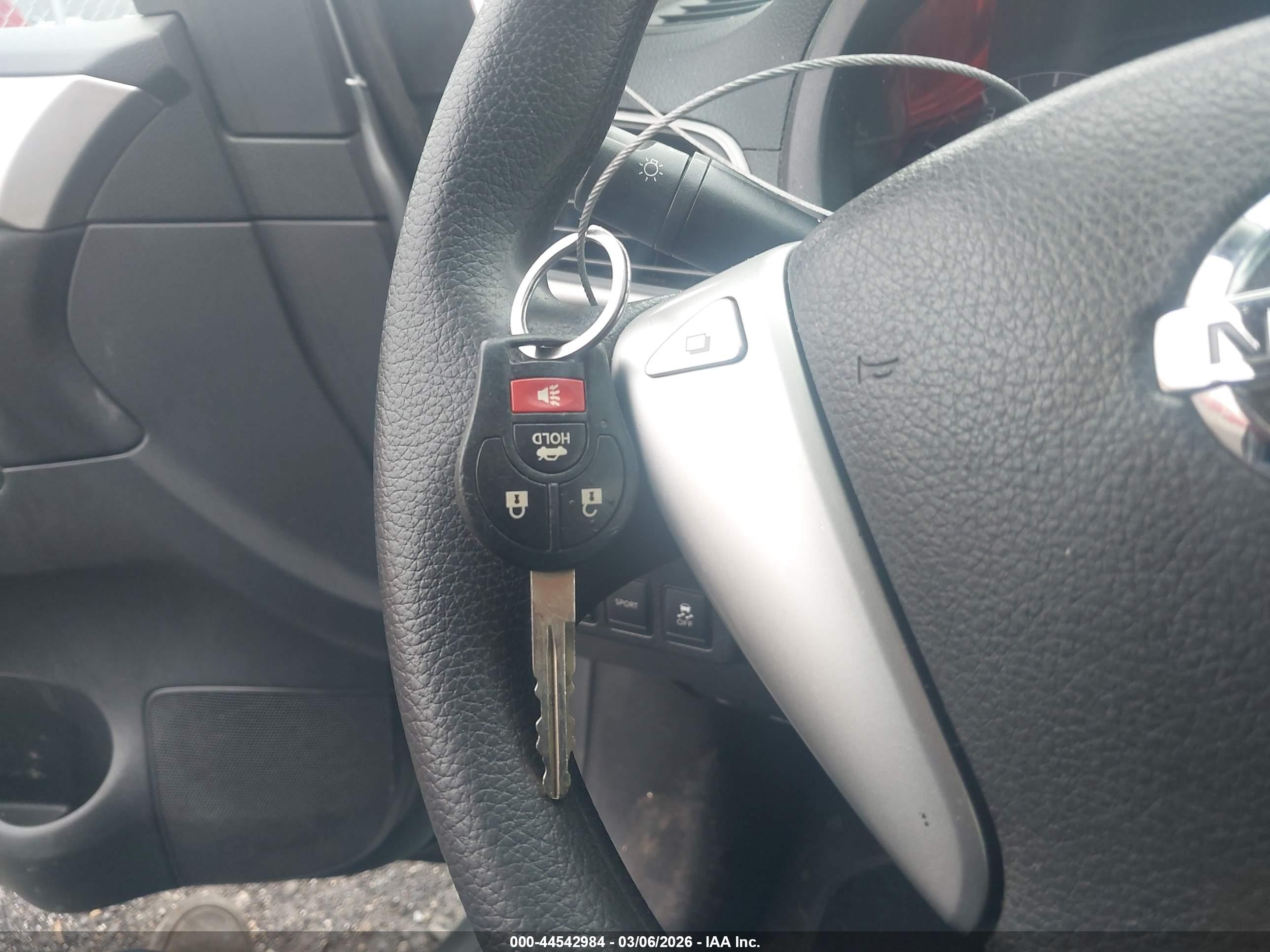 2014 Nissan Sentra S Silver vin: 3N1AB7AP1EY242430