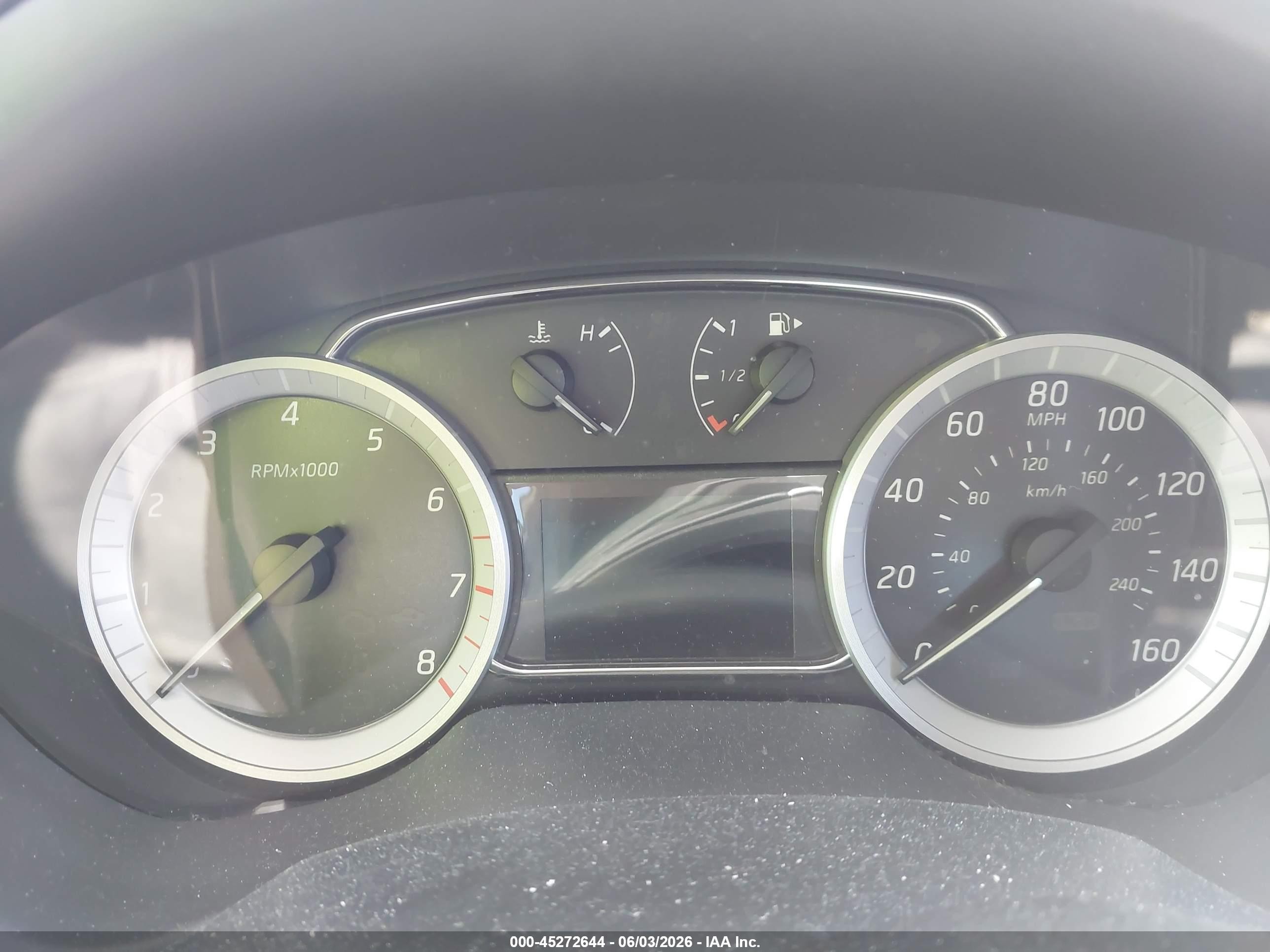 2014 Nissan Sentra Sv Silver vin: 3N1AB7AP1EY283673