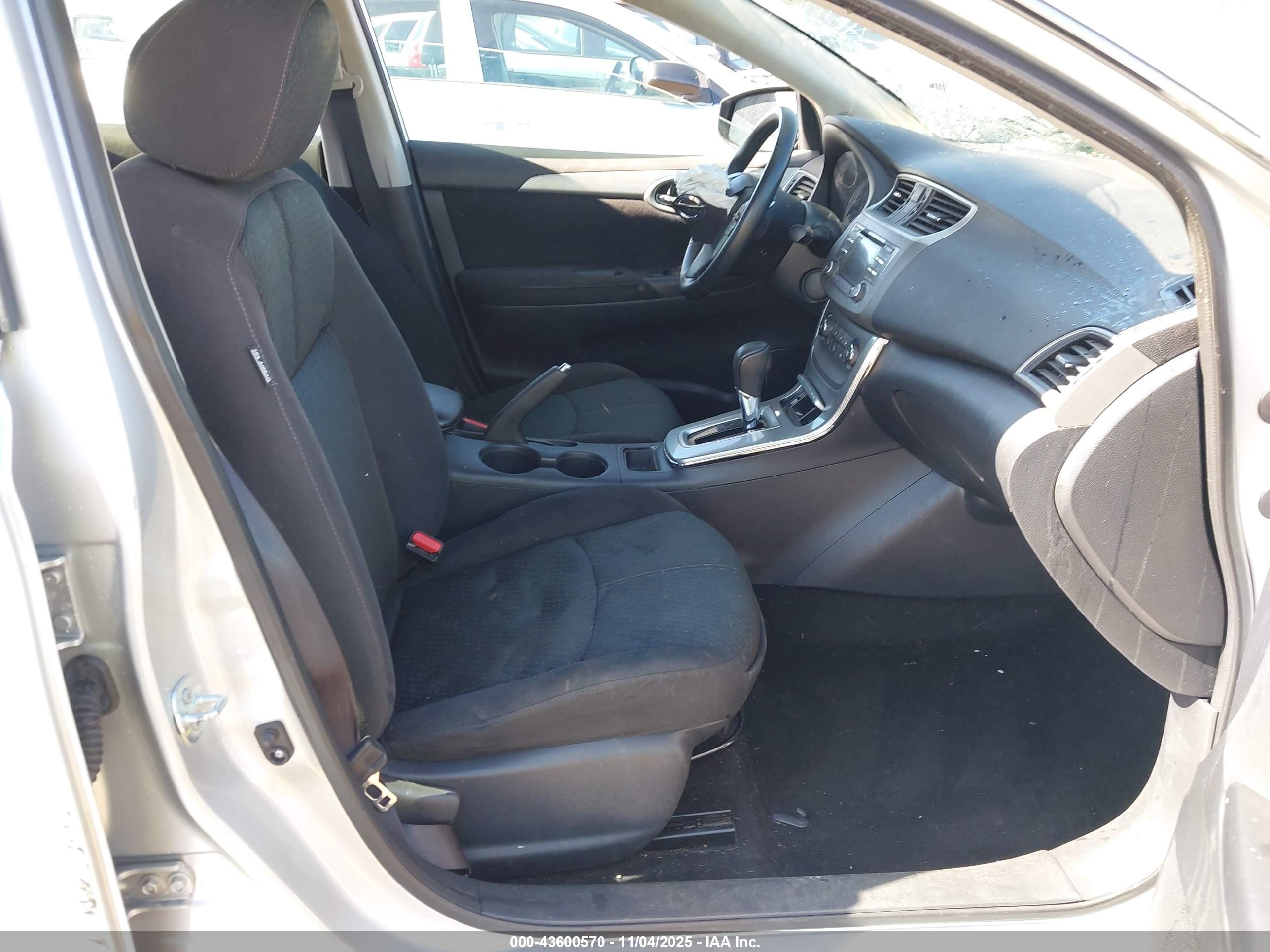 2014 Nissan Sentra Sr Silver vin: 3N1AB7AP1EY337361