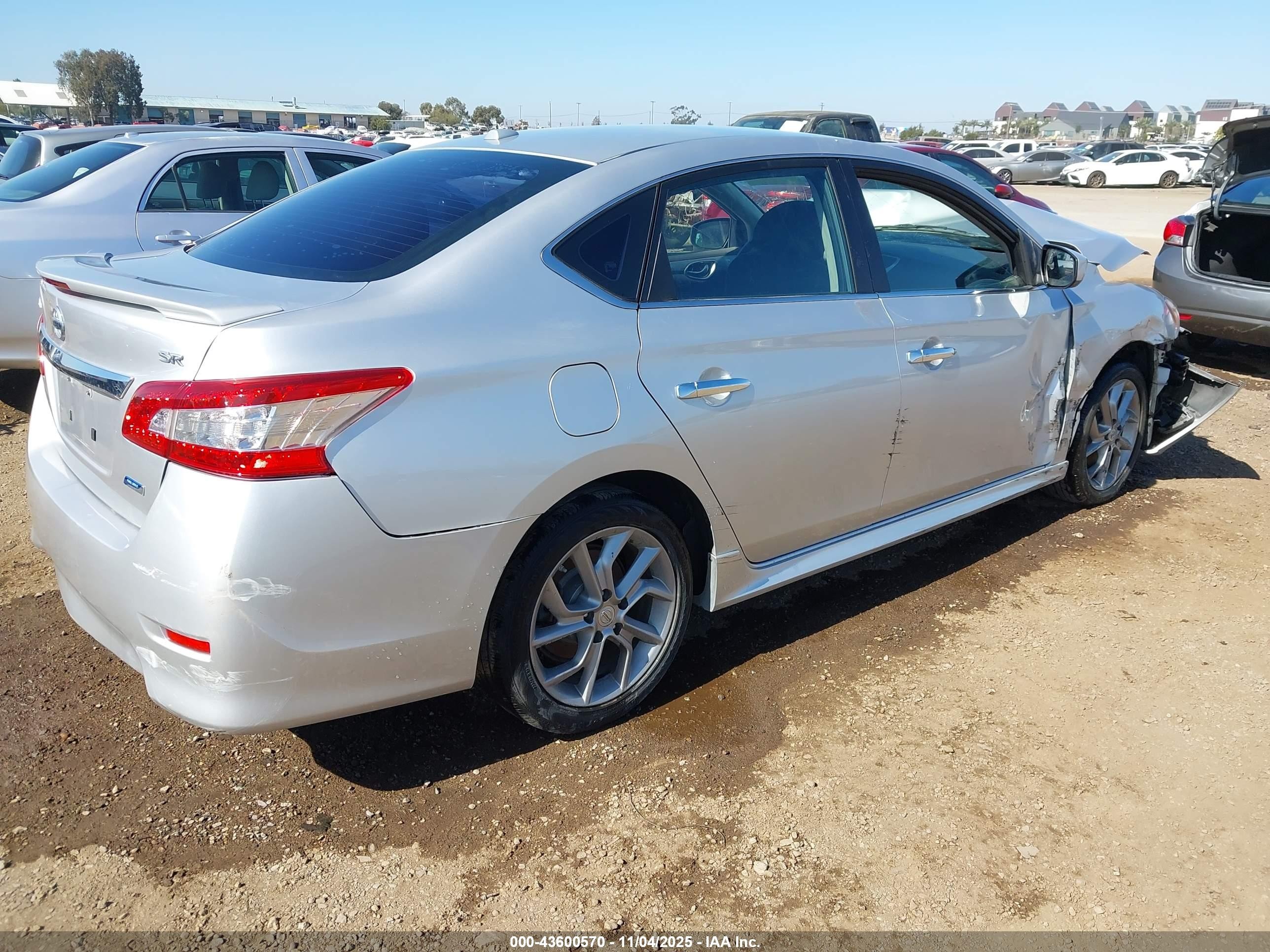 2014 Nissan Sentra Sr Silver vin: 3N1AB7AP1EY337361