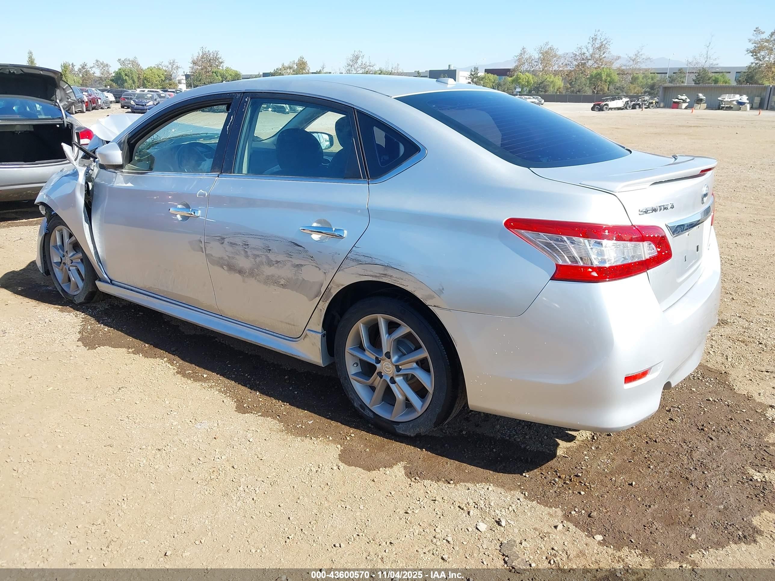 2014 Nissan Sentra Sr Silver vin: 3N1AB7AP1EY337361