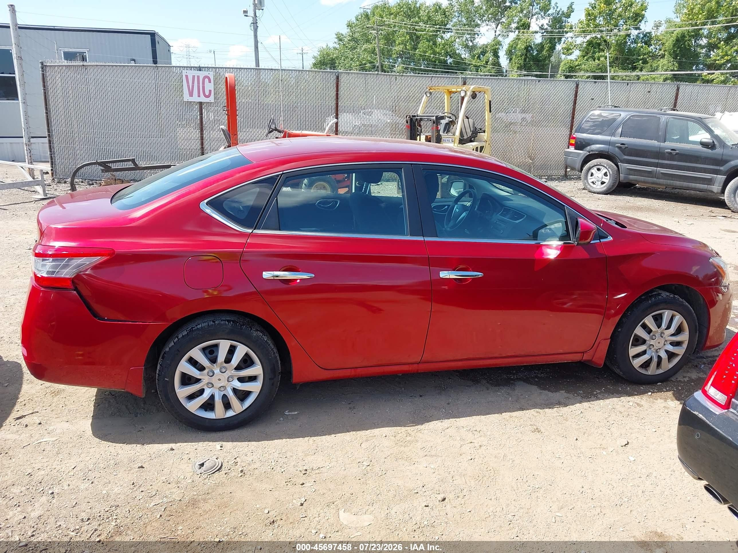 2014 Nissan Sentra S Red vin: 3N1AB7AP1EY338574