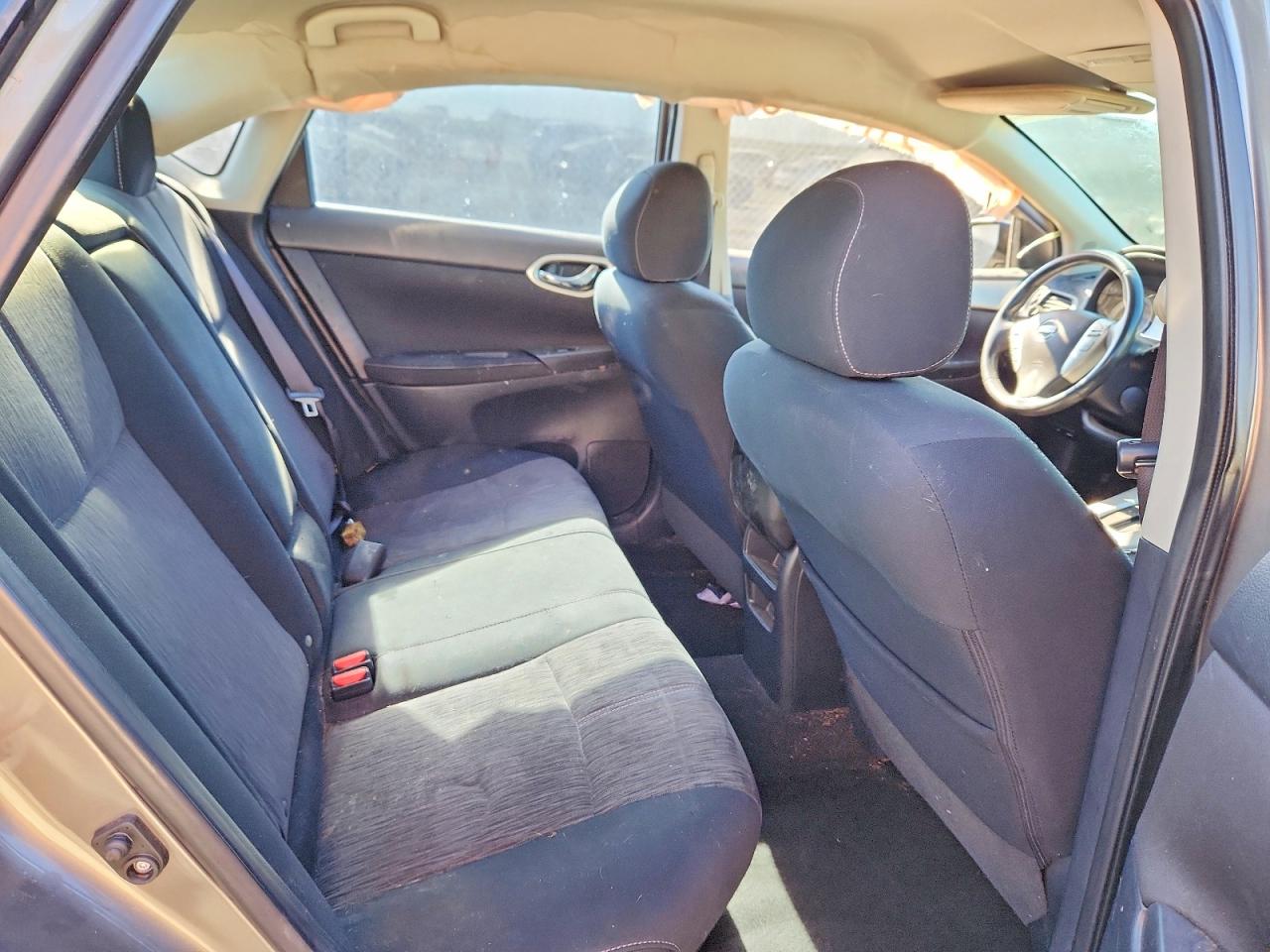 2015 Nissan Sentra Sv Brown vin: 3N1AB7AP1FL634189