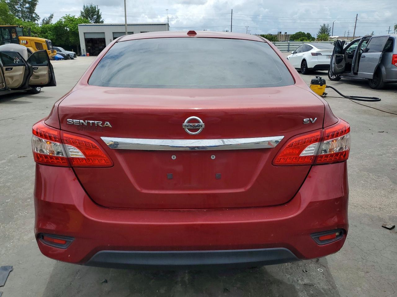 2015 Nissan Sentra Sv Red vin: 3N1AB7AP1FL687782