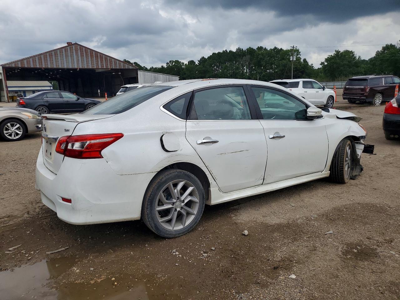 2015 Nissan Sentra Sr White vin: 3N1AB7AP1FY222308