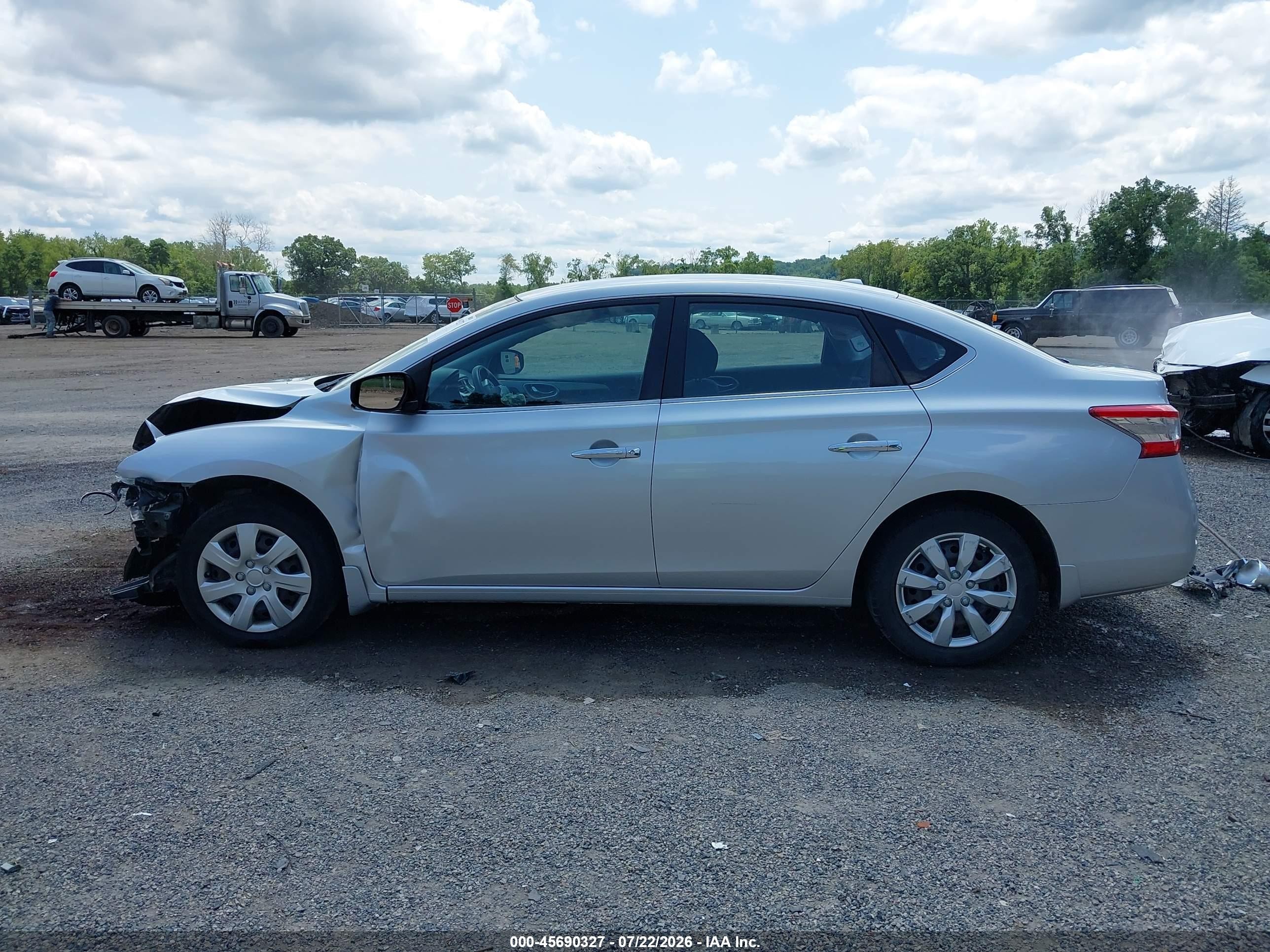 2015 Nissan Sentra Fe+ S/s/sl/sr/sv Silver vin: 3N1AB7AP1FY226083