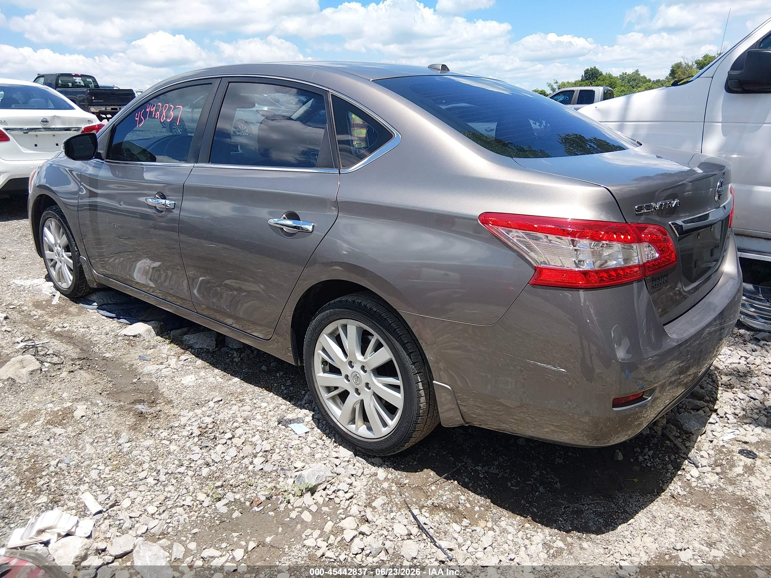 2015 Nissan Sentra Sl Gray vin: 3N1AB7AP1FY241165