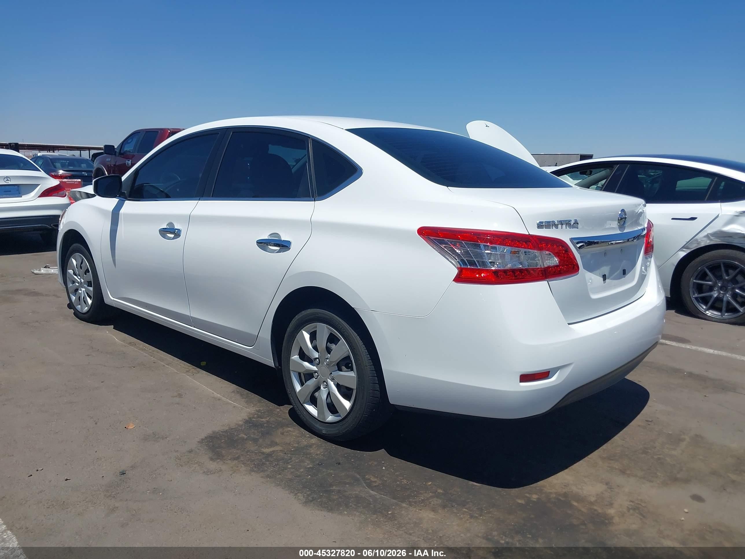 2015 Nissan Sentra S White vin: 3N1AB7AP1FY243787