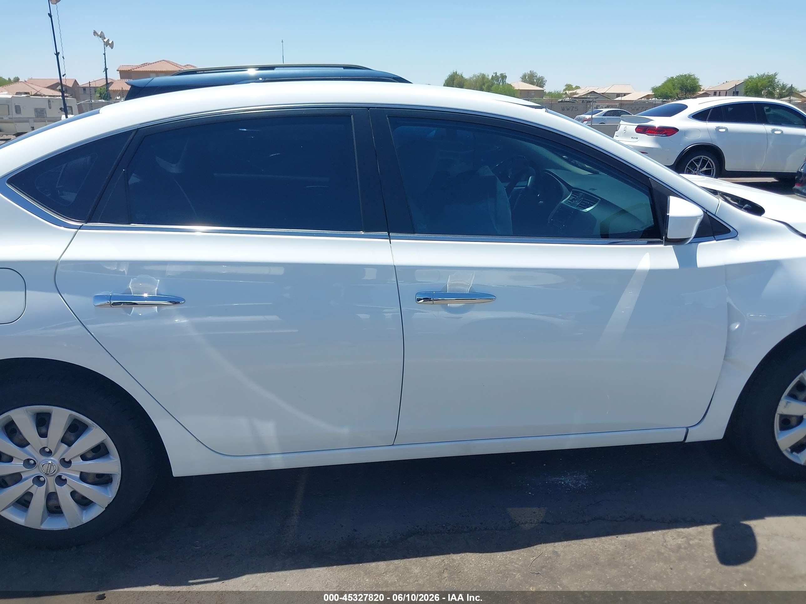 2015 Nissan Sentra S White vin: 3N1AB7AP1FY243787