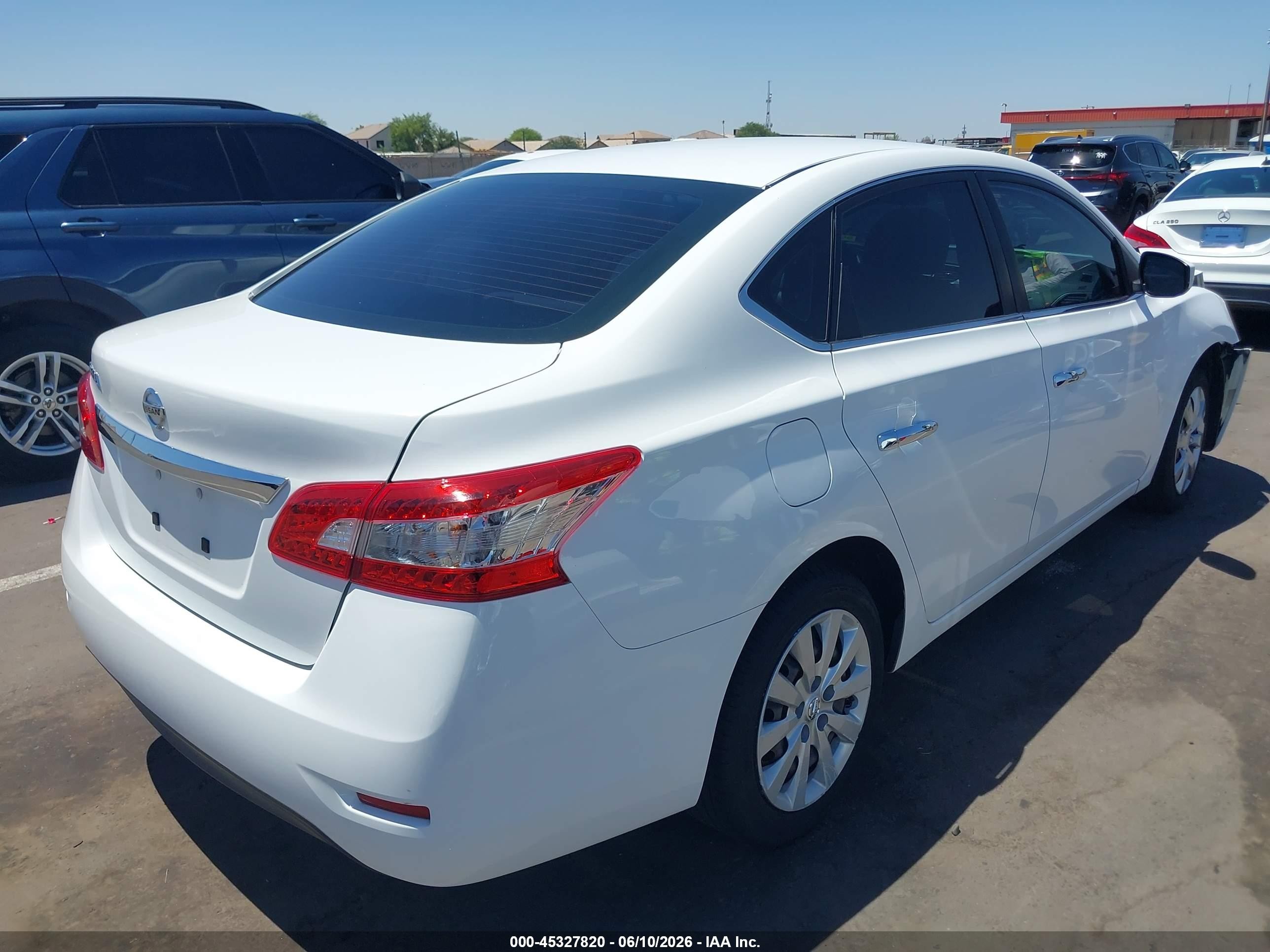 2015 Nissan Sentra S White vin: 3N1AB7AP1FY243787