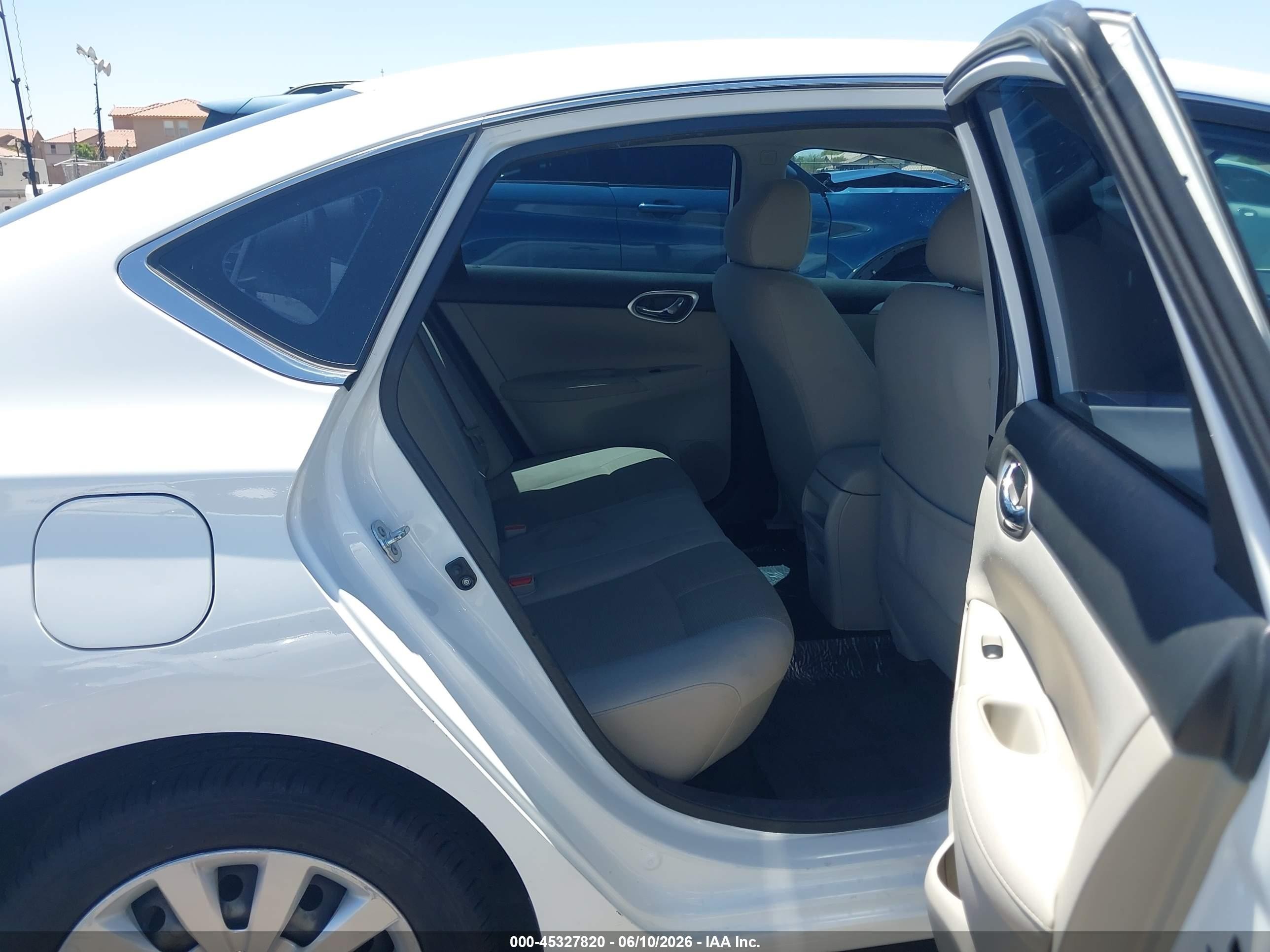 2015 Nissan Sentra S White vin: 3N1AB7AP1FY243787