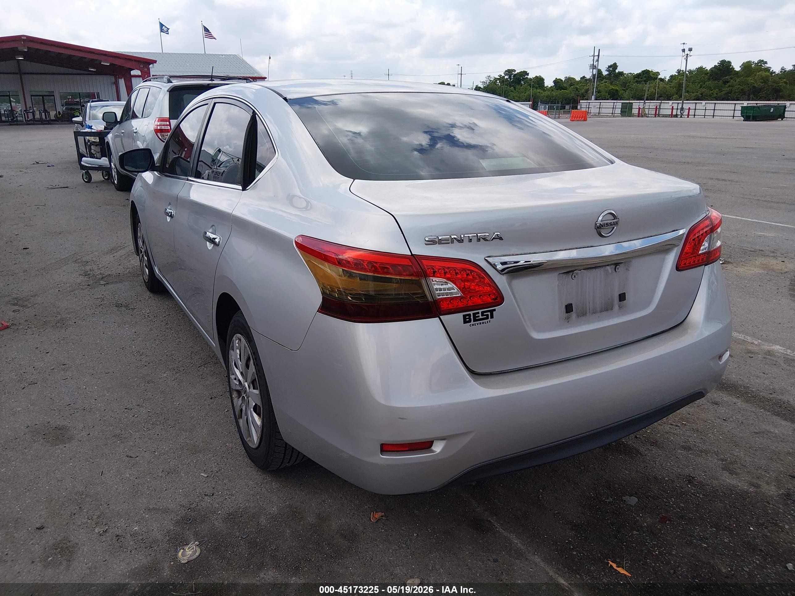 2015 Nissan Sentra S Silver vin: 3N1AB7AP1FY251386