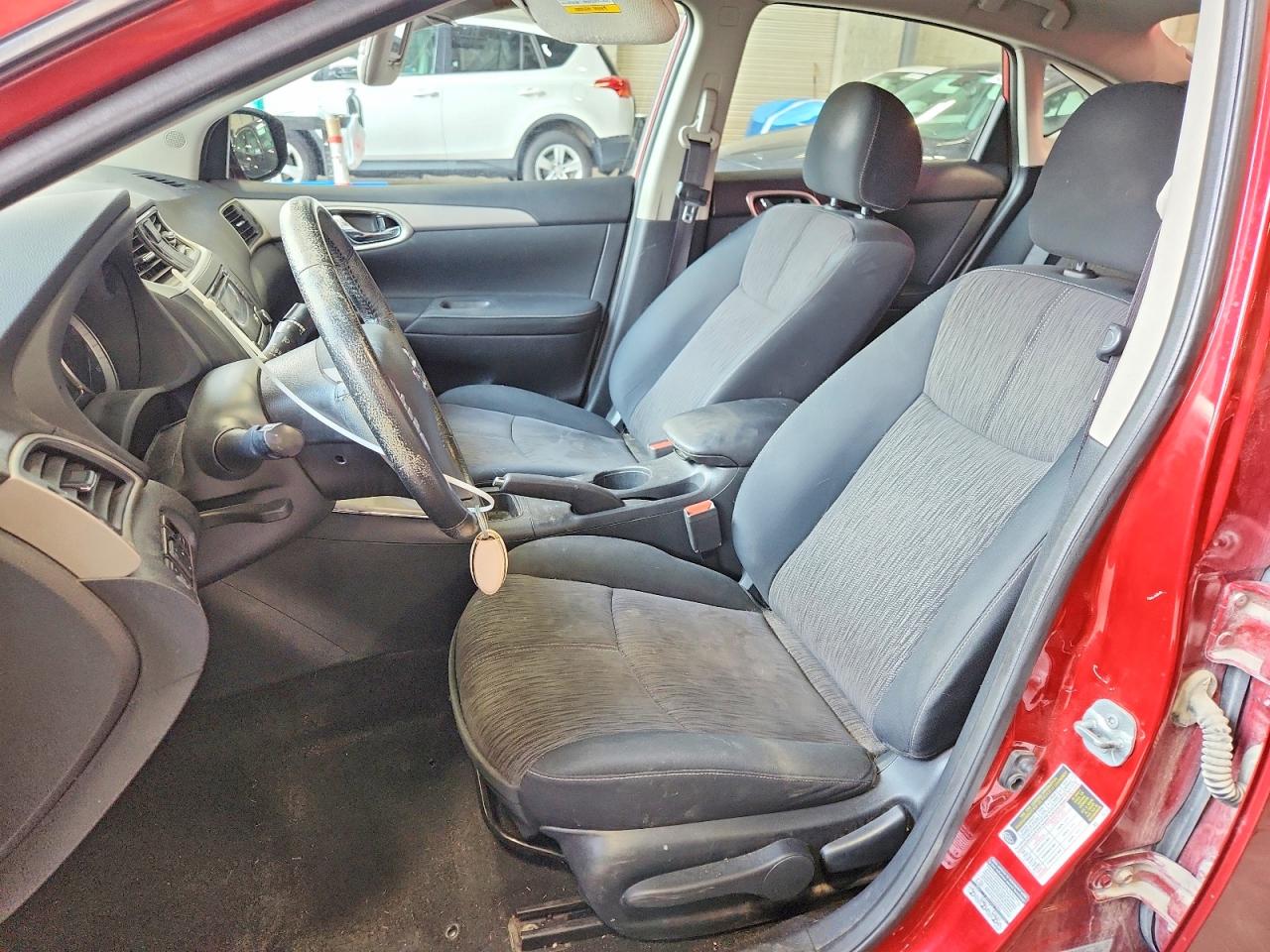 2015 Nissan Sentra Sv Red vin: 3N1AB7AP1FY268639