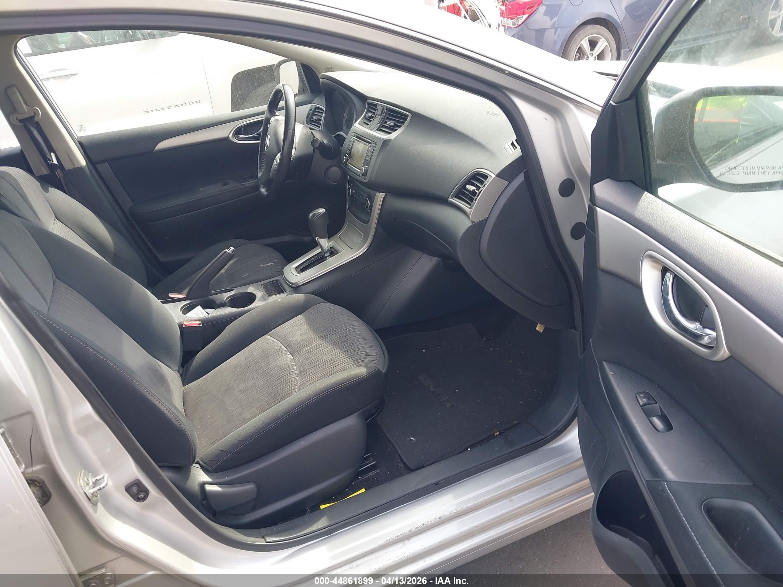 2015 Nissan Sentra Sv Silver vin: 3N1AB7AP1FY298420