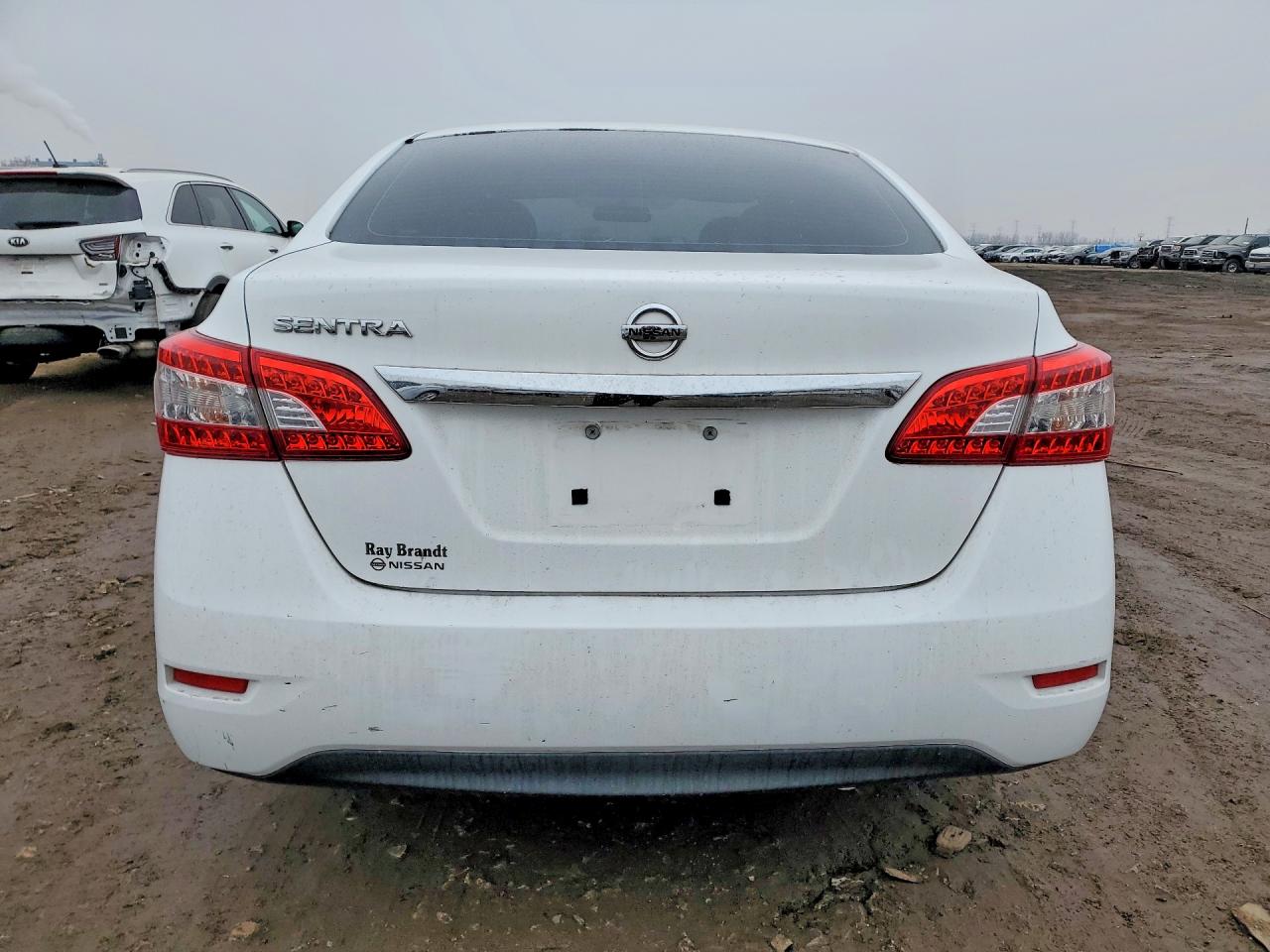 2015 Nissan Sentra S White vin: 3N1AB7AP1FY309903
