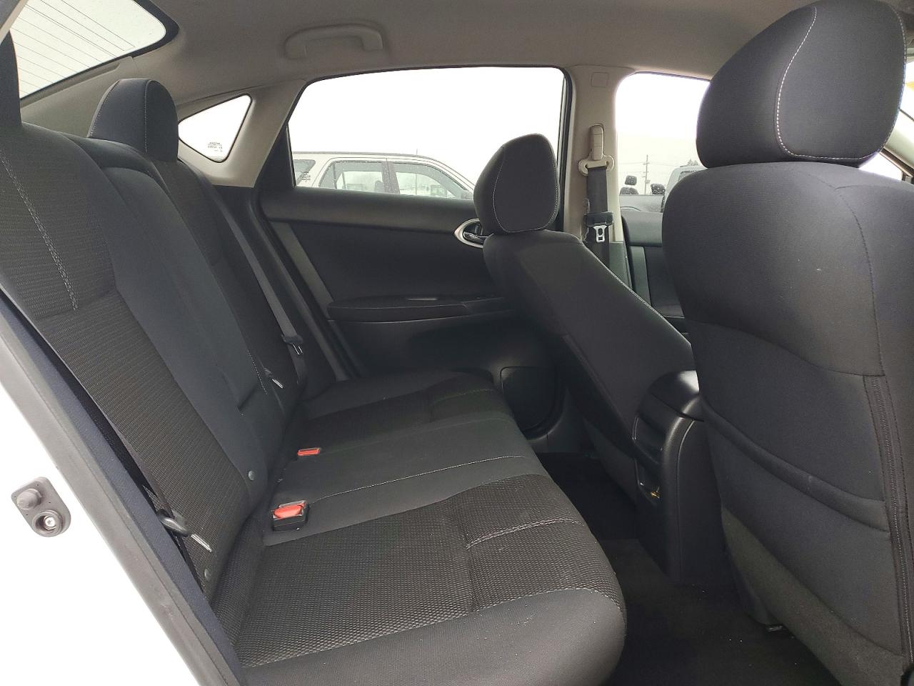 2015 Nissan Sentra S White vin: 3N1AB7AP1FY309903