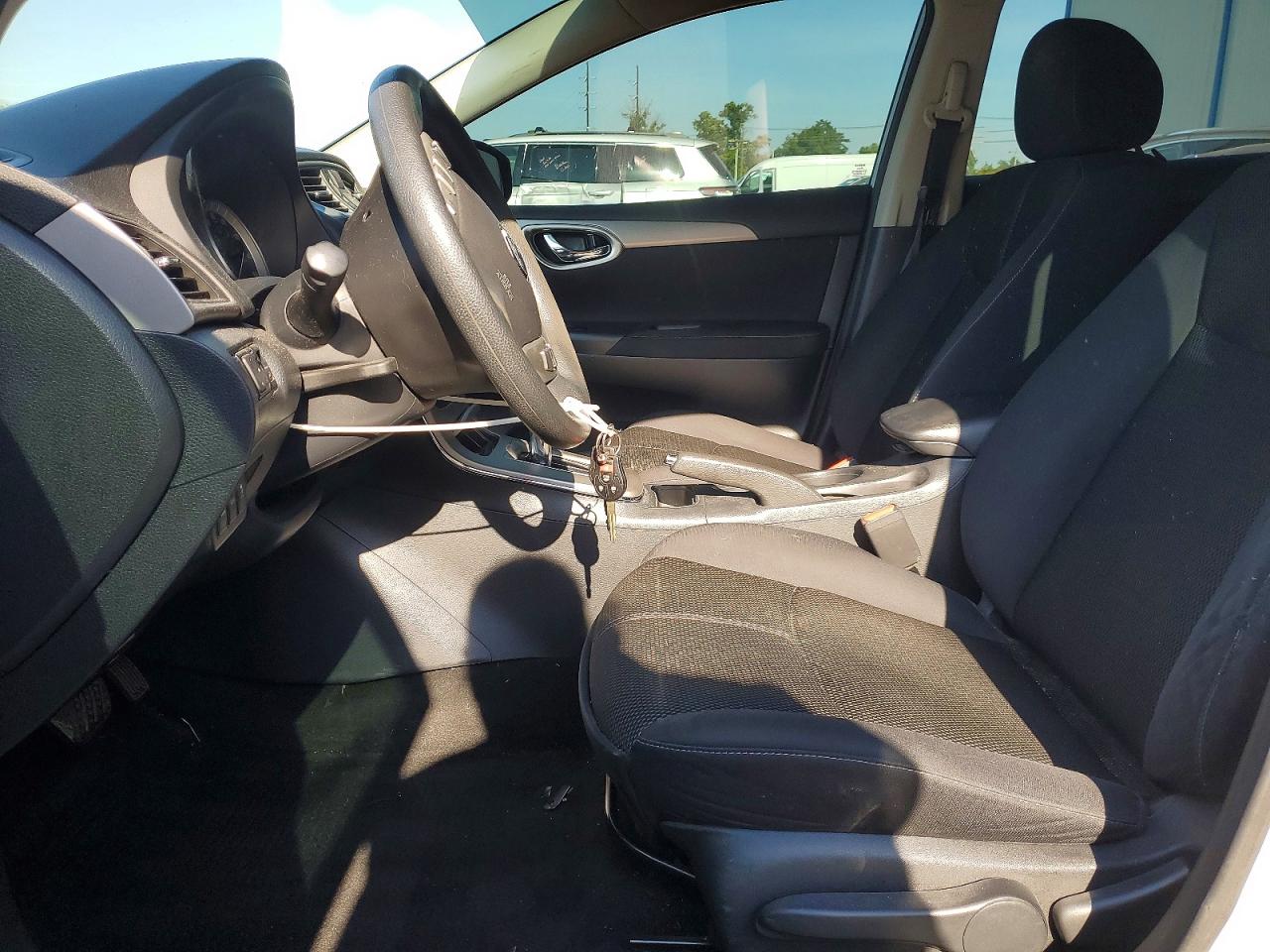 2015 Nissan Sentra Fe+ S Silver vin: 3N1AB7AP1FY311487