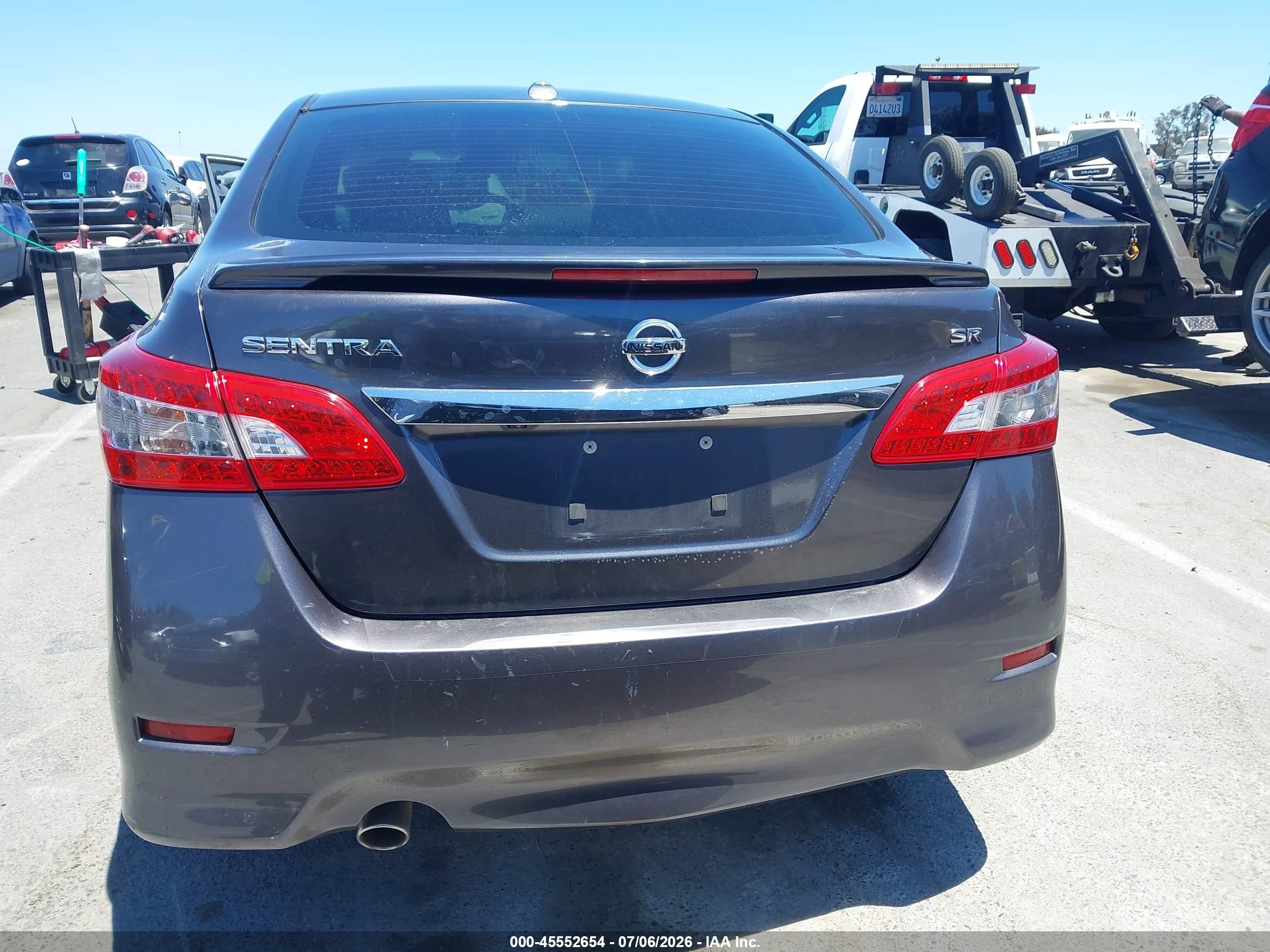 2015 Nissan Sentra Sr Gray vin: 3N1AB7AP1FY329293