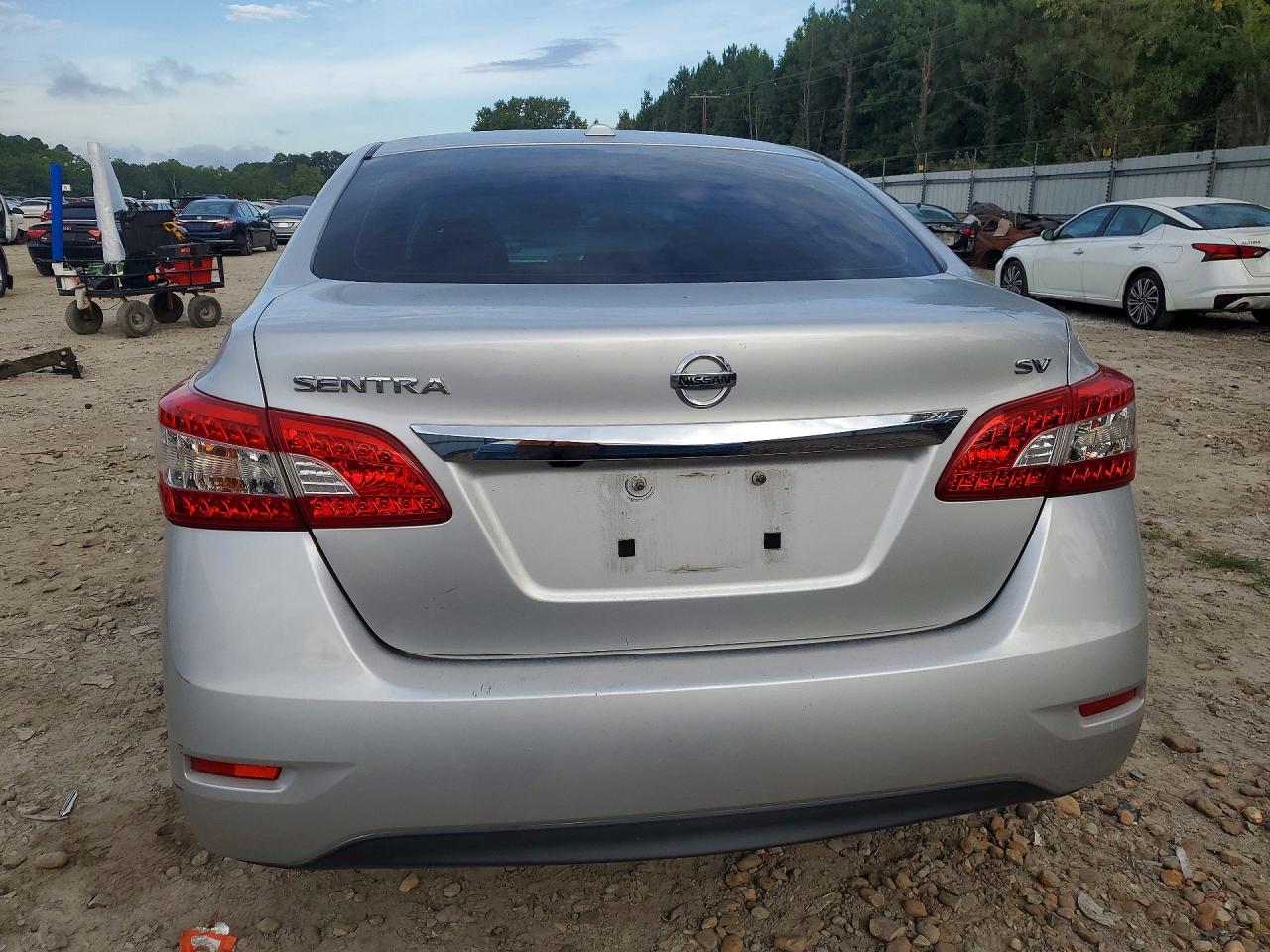 2015 Nissan Sentra Sv Silver vin: 3N1AB7AP1FY338625