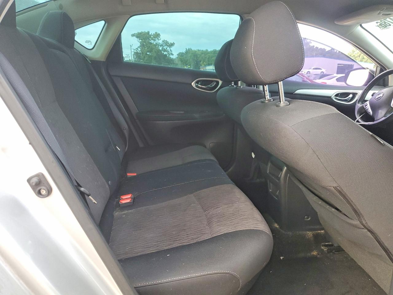 2015 Nissan Sentra Sv Silver vin: 3N1AB7AP1FY338625