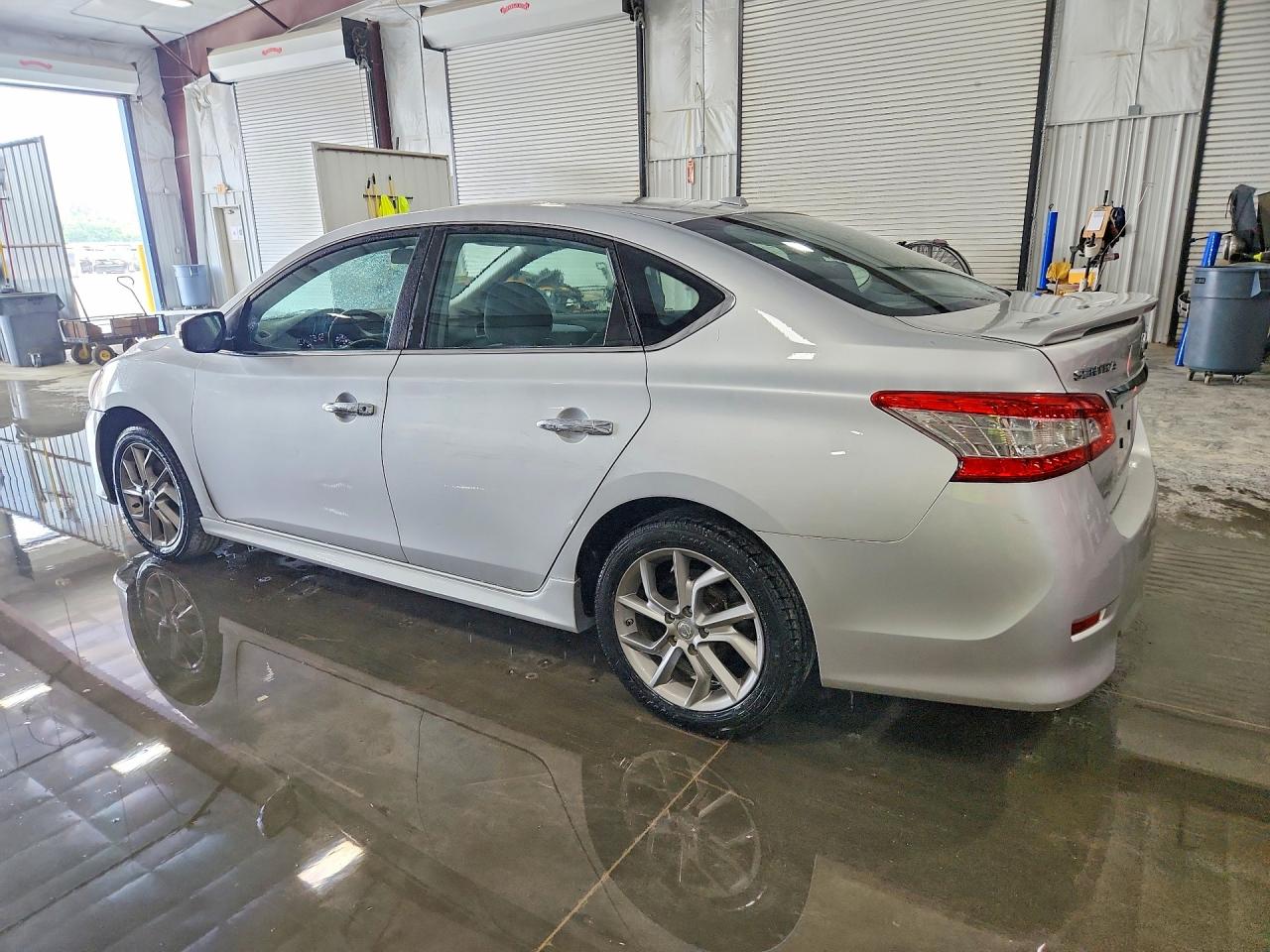 2015 Nissan Sentra Sr Silver vin: 3N1AB7AP1FY342819