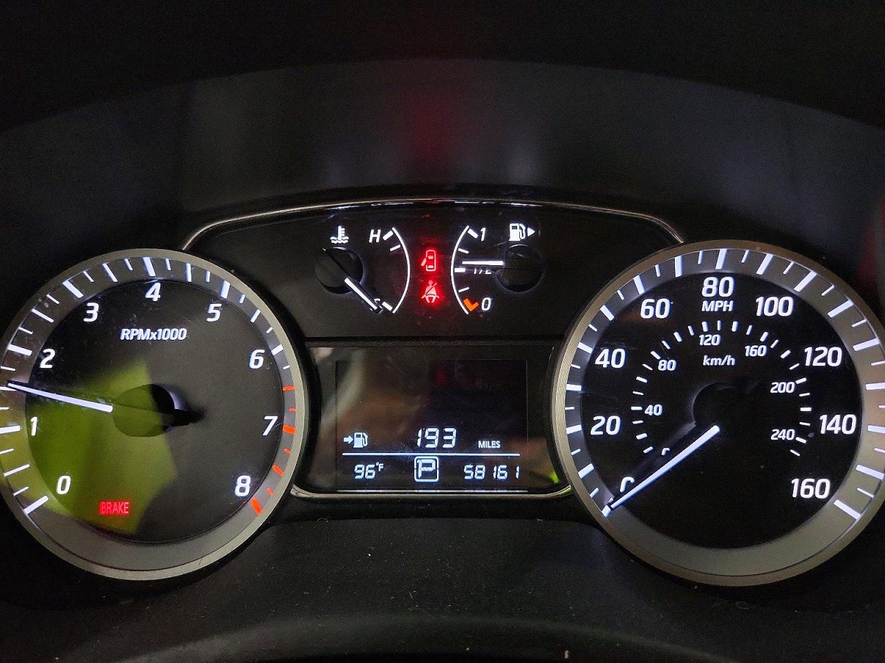 2015 Nissan Sentra Sr Silver vin: 3N1AB7AP1FY342819