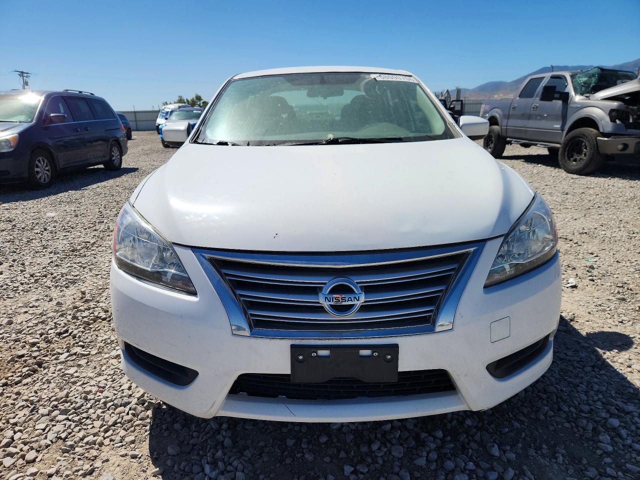 2015 Nissan Sentra S White vin: 3N1AB7AP1FY345588