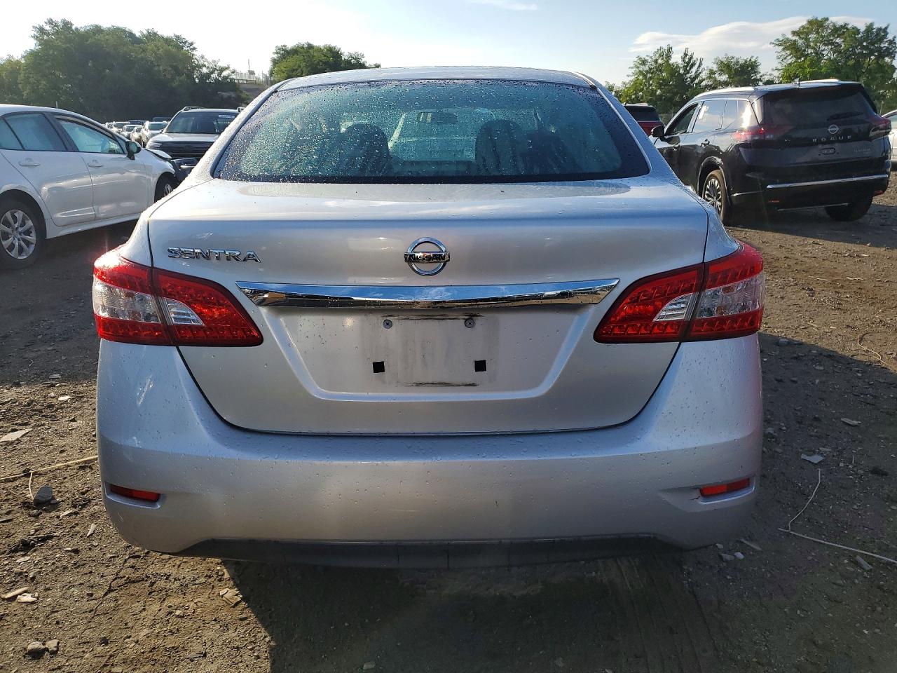 2015 Nissan Sentra S Silver vin: 3N1AB7AP1FY349527