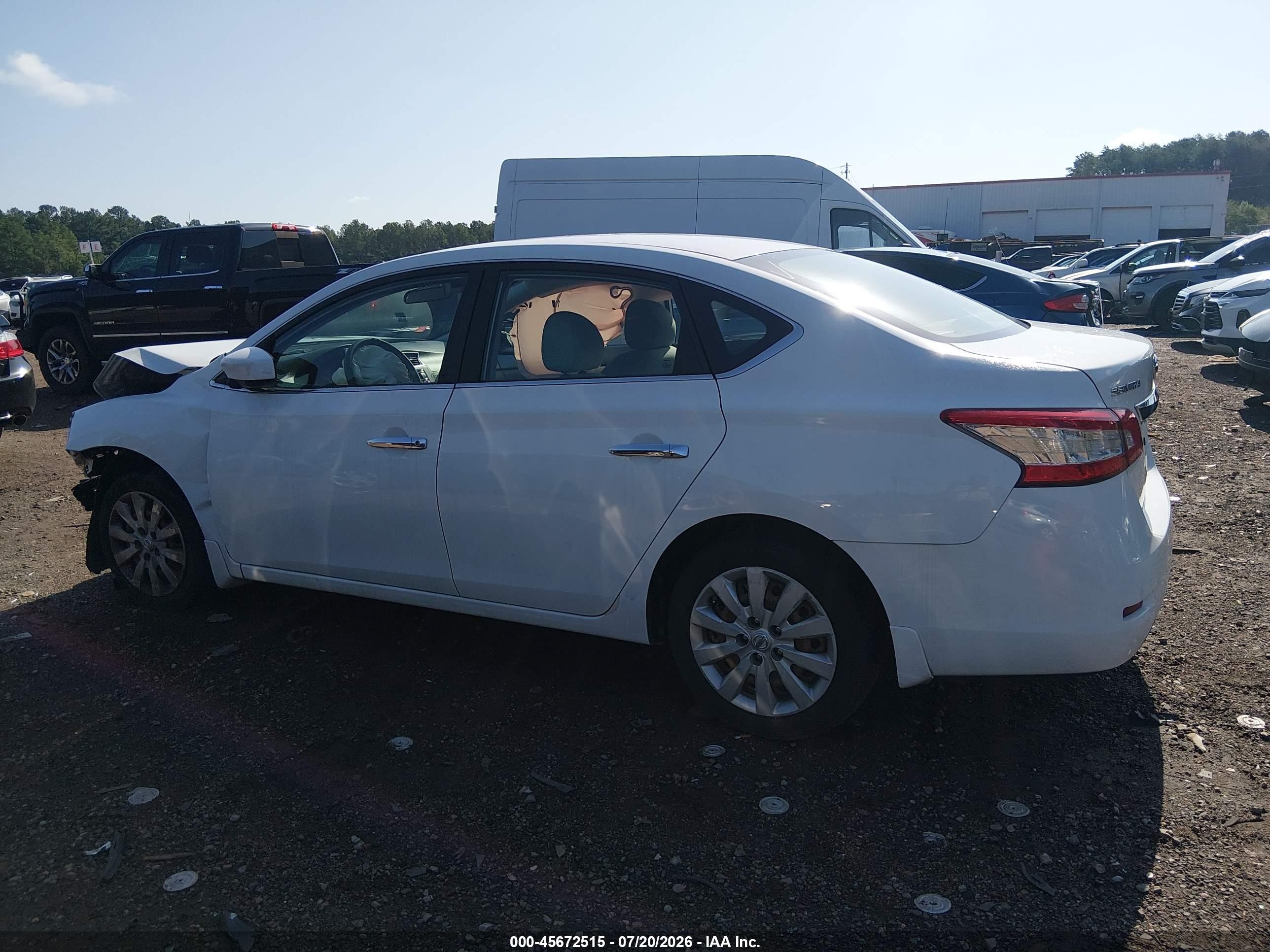 2015 Nissan Sentra S White vin: 3N1AB7AP1FY357112