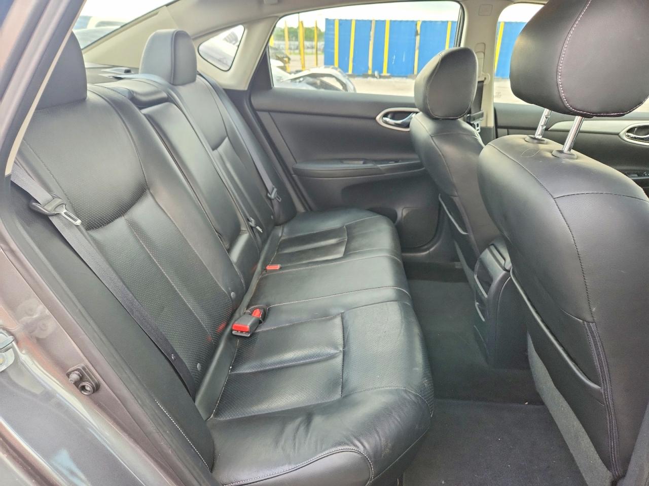 2015 Nissan Sentra Sr Silver vin: 3N1AB7AP1FY361127