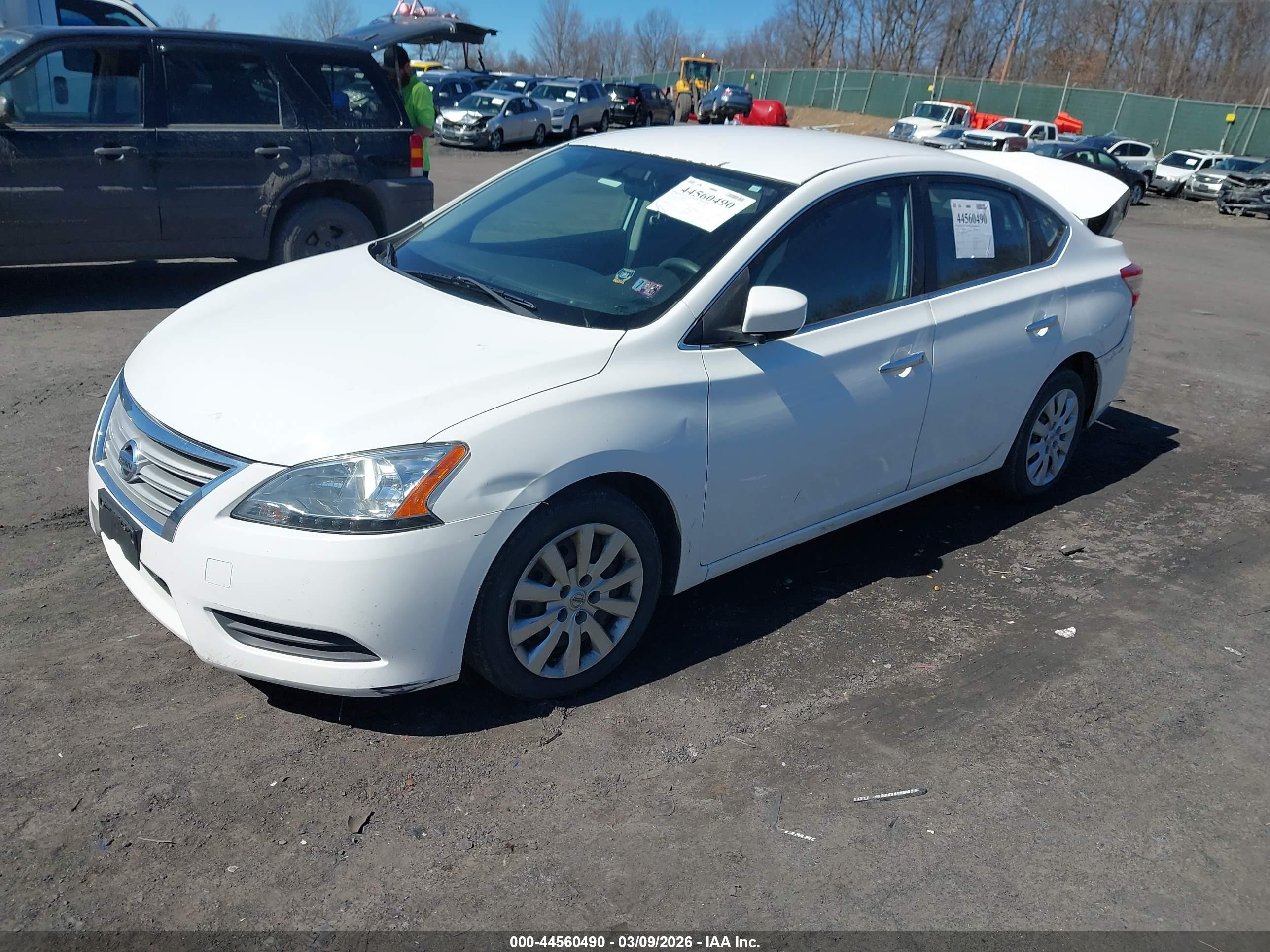 2015 Nissan Sentra S White vin: 3N1AB7AP1FY367381
