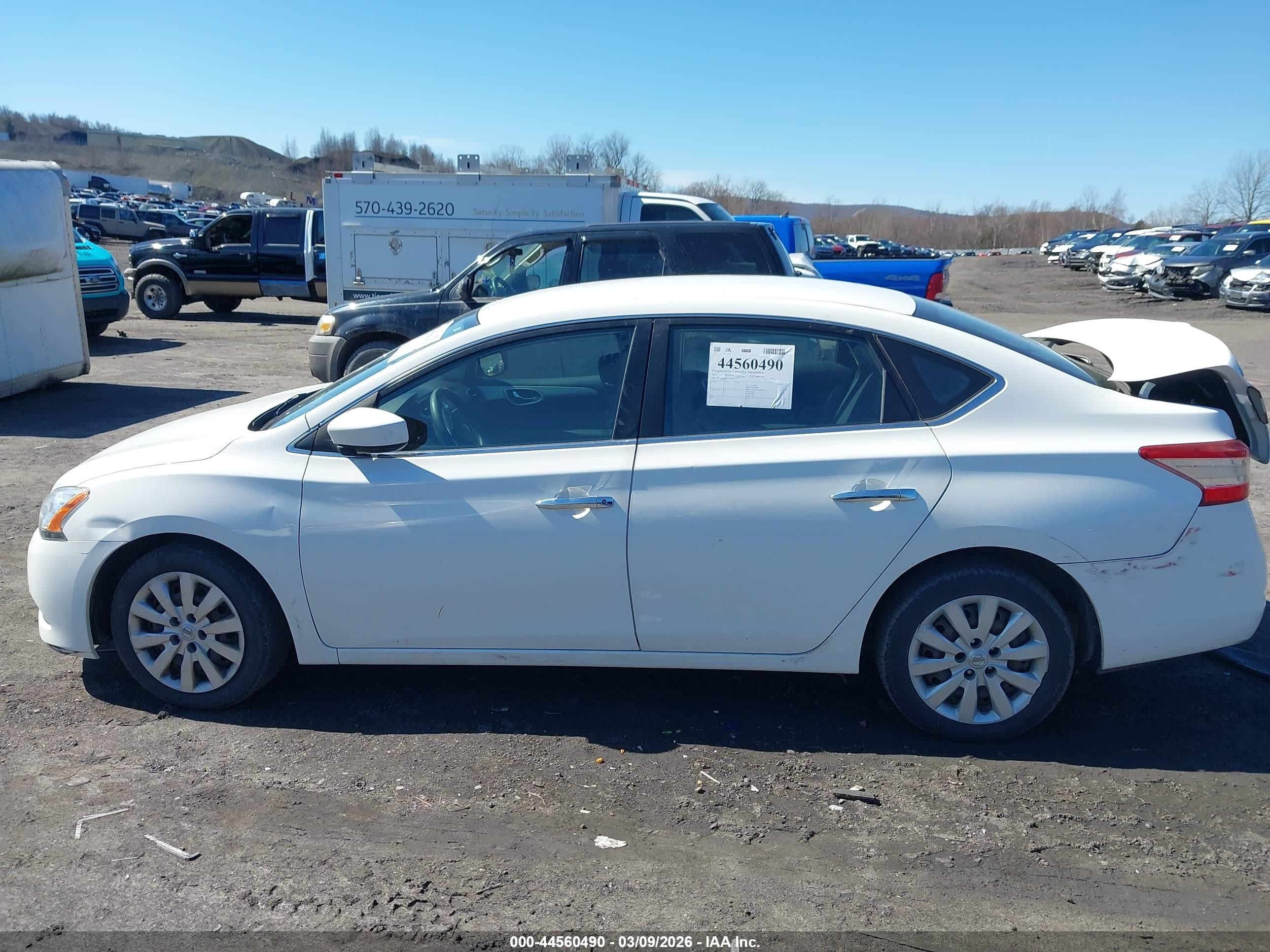 2015 Nissan Sentra S White vin: 3N1AB7AP1FY367381