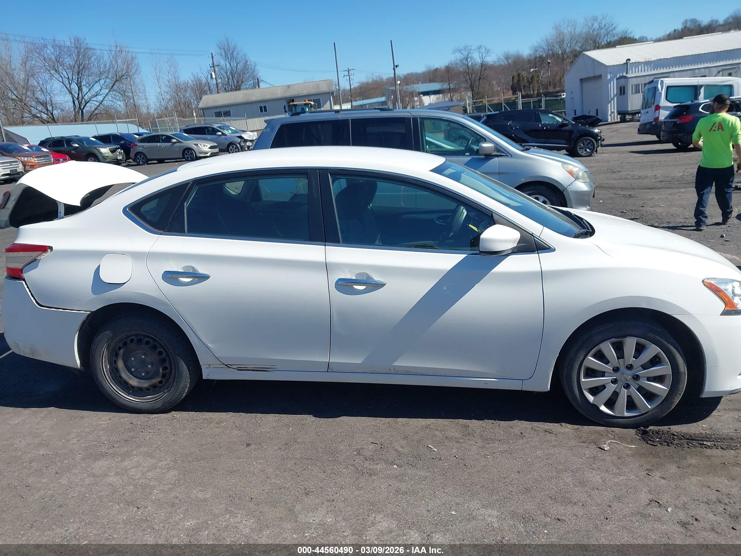 2015 Nissan Sentra S White vin: 3N1AB7AP1FY367381